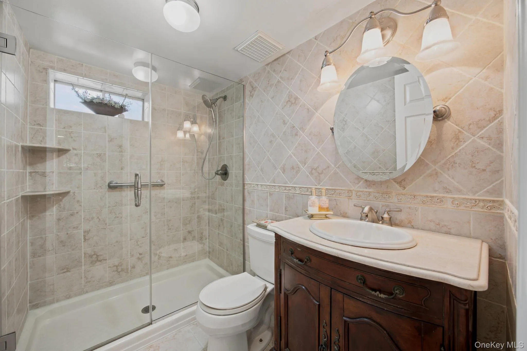 154 Celler Avenue, North Hempstead, NY, 3 Bedrooms Bedrooms, 8 Rooms Rooms,3 BathroomsBathrooms,Residential,For Rent,Celler,0,1046862 154 Celler Avenue, North Hempstead, NY, 3 Bedrooms Bedrooms, 8 Rooms Rooms,3 BathroomsBathrooms,Residential,For Rent,Celler,0,1046862