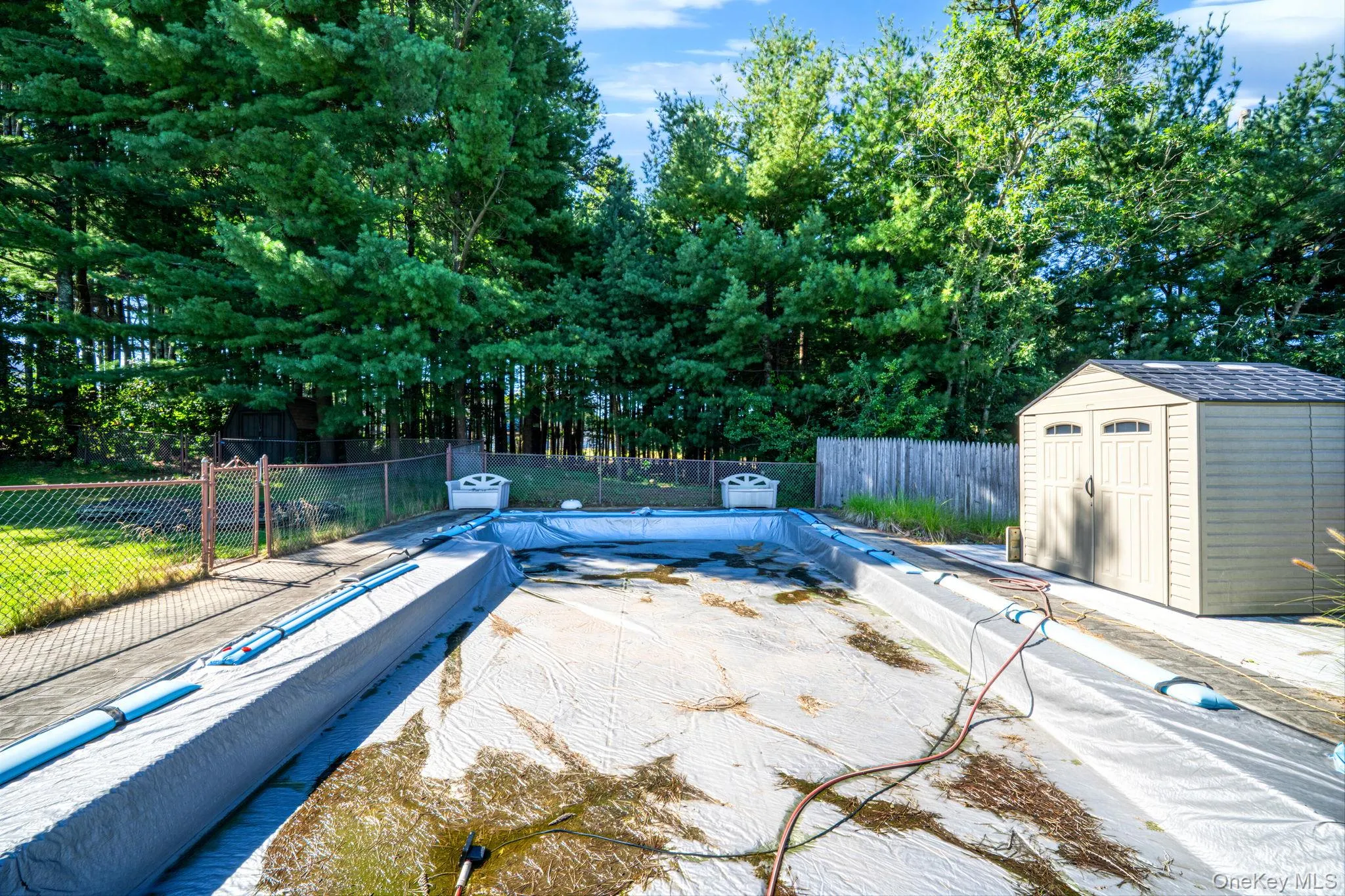 4 Rolling Hills Drive, Brookhaven, NY, 3 Bedrooms Bedrooms, 7 Rooms Rooms,1 BathroomBathrooms,Residential,For Rent,Rolling Hills,0,1046863 4 Rolling Hills Drive, Brookhaven, NY, 3 Bedrooms Bedrooms, 7 Rooms Rooms,1 BathroomBathrooms,Residential,For Rent,Rolling Hills,0,1046863