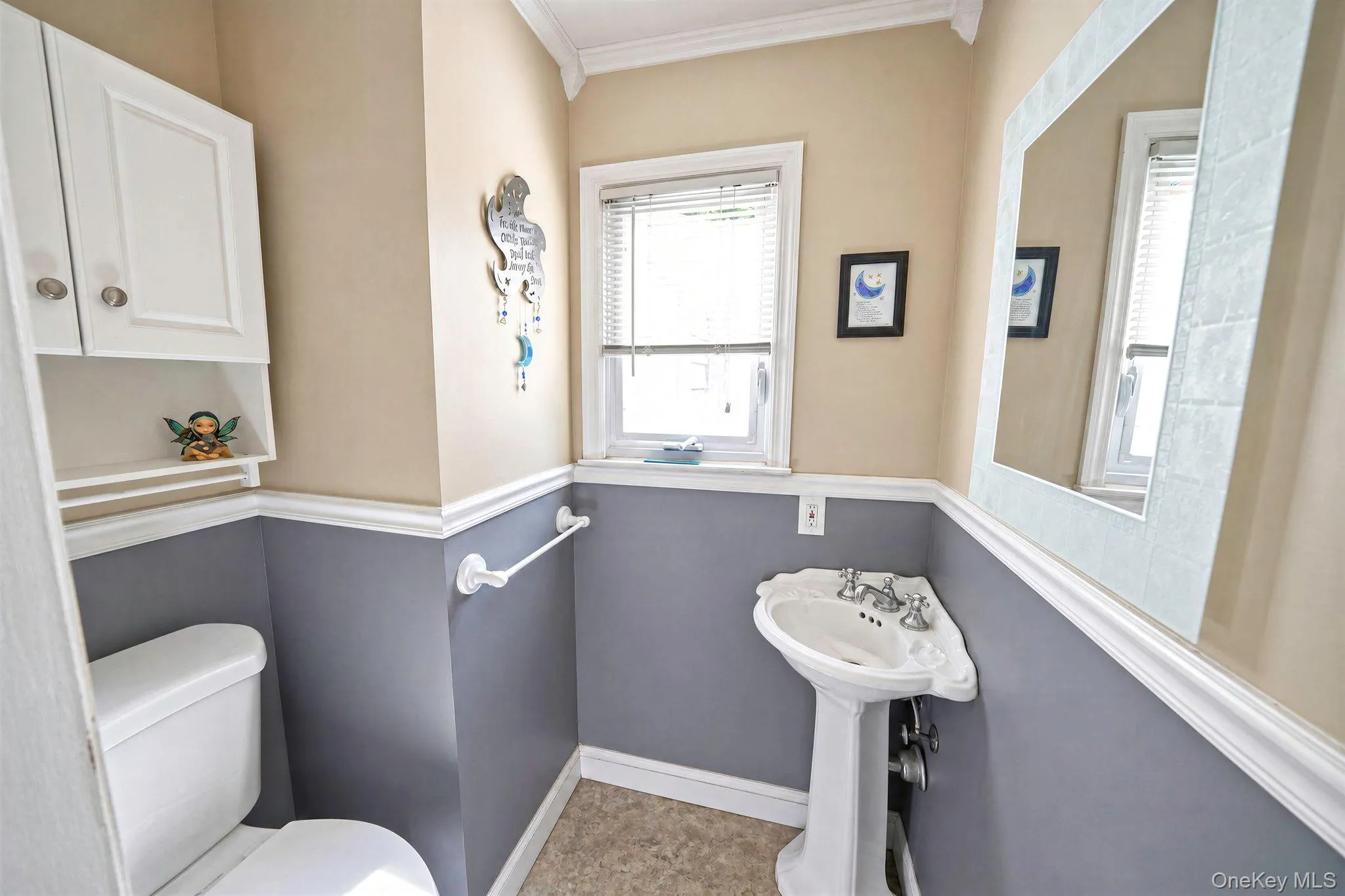 4 Rolling Hills Drive, Brookhaven, NY, 3 Bedrooms Bedrooms, 7 Rooms Rooms,1 BathroomBathrooms,Residential,For Rent,Rolling Hills,0,1046863 4 Rolling Hills Drive, Brookhaven, NY, 3 Bedrooms Bedrooms, 7 Rooms Rooms,1 BathroomBathrooms,Residential,For Rent,Rolling Hills,0,1046863