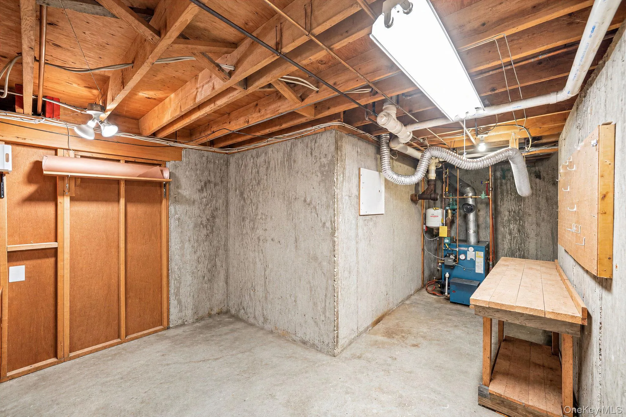4 Rolling Hills Drive, Brookhaven, NY, 3 Bedrooms Bedrooms, 7 Rooms Rooms,1 BathroomBathrooms,Residential,For Rent,Rolling Hills,0,1046863 4 Rolling Hills Drive, Brookhaven, NY, 3 Bedrooms Bedrooms, 7 Rooms Rooms,1 BathroomBathrooms,Residential,For Rent,Rolling Hills,0,1046863