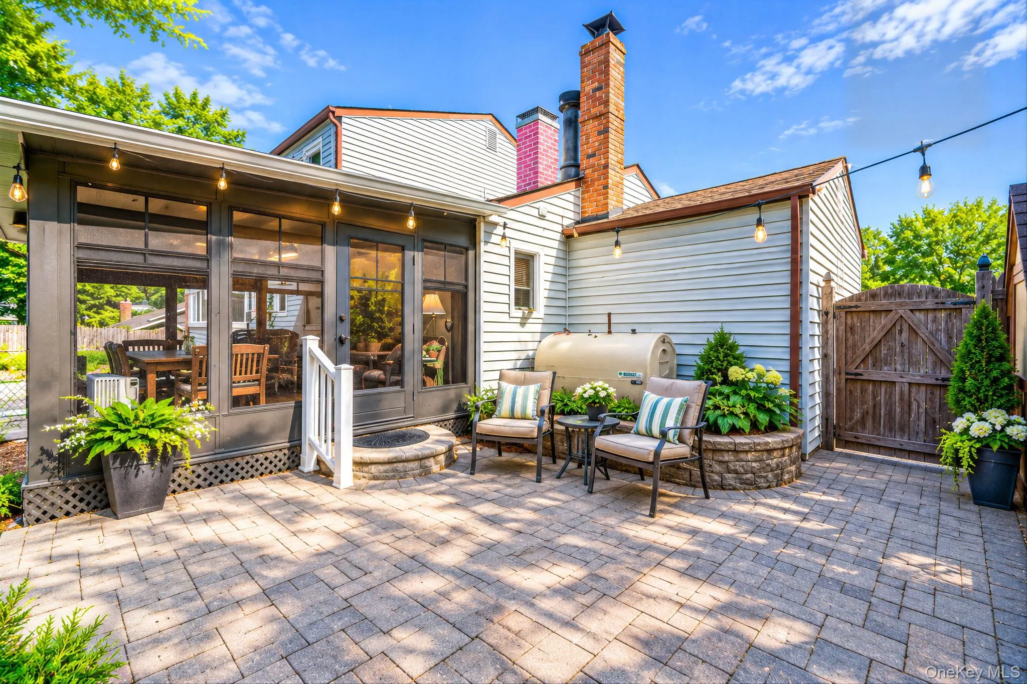 4 Rolling Hills Drive, Brookhaven, NY, 3 Bedrooms Bedrooms, 7 Rooms Rooms,1 BathroomBathrooms,Residential,For Rent,Rolling Hills,0,1046863 4 Rolling Hills Drive, Brookhaven, NY, 3 Bedrooms Bedrooms, 7 Rooms Rooms,1 BathroomBathrooms,Residential,For Rent,Rolling Hills,0,1046863