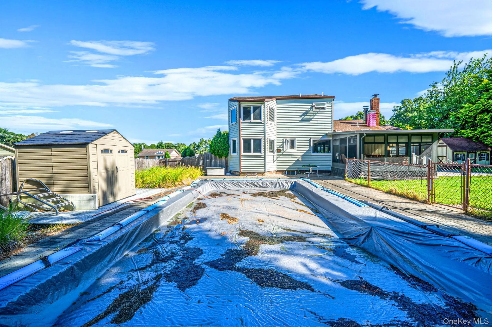 4 Rolling Hills Drive, Brookhaven, NY, 3 Bedrooms Bedrooms, 7 Rooms Rooms,1 BathroomBathrooms,Residential,For Rent,Rolling Hills,0,1046863 4 Rolling Hills Drive, Brookhaven, NY, 3 Bedrooms Bedrooms, 7 Rooms Rooms,1 BathroomBathrooms,Residential,For Rent,Rolling Hills,0,1046863