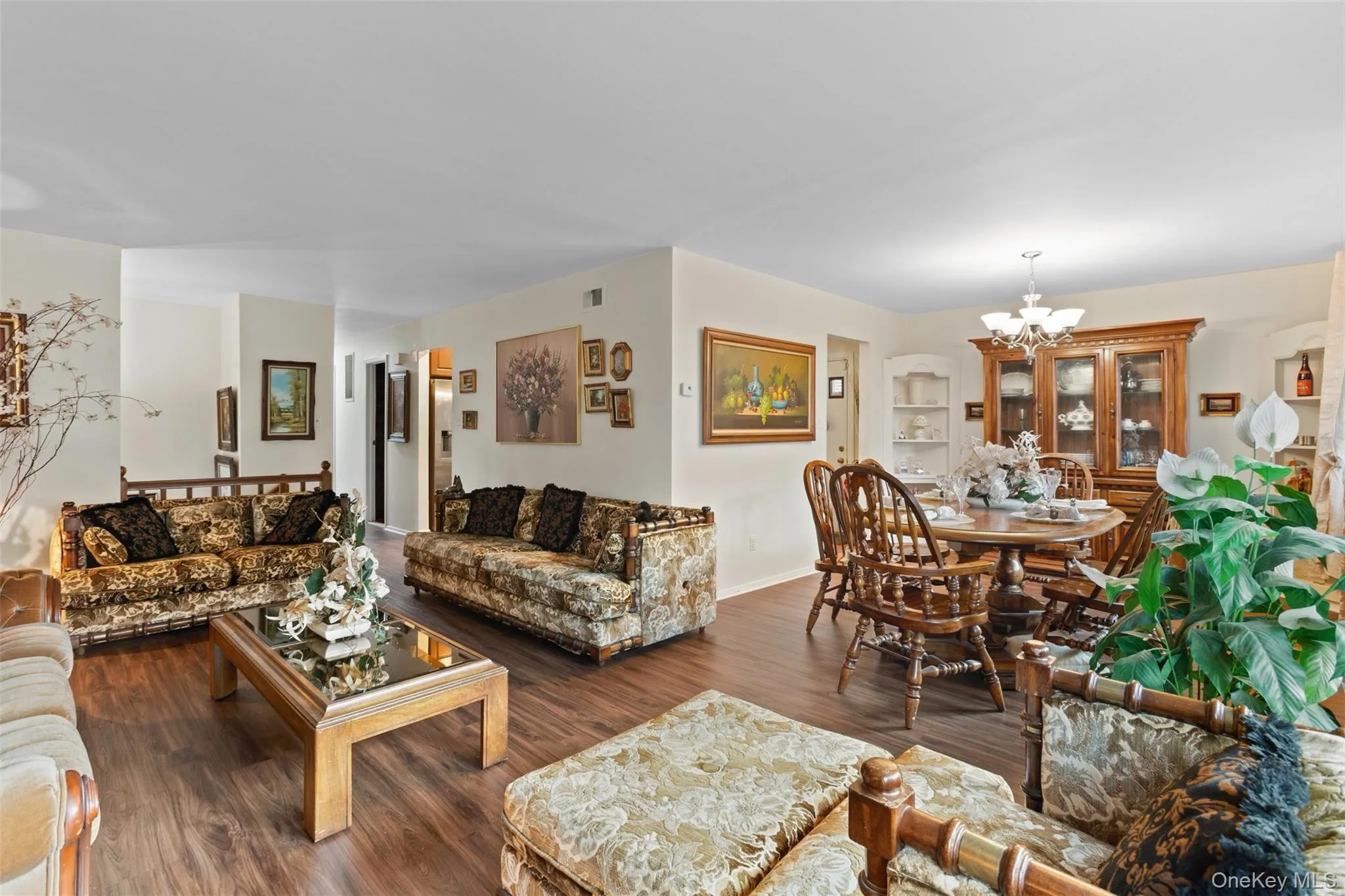 552 Briar Place, New York, NY, 4 Bedrooms Bedrooms, 8 Rooms Rooms,2 BathroomsBathrooms,Residential,For Rent,Briar,0,1046867 552 Briar Place, New York, NY, 4 Bedrooms Bedrooms, 8 Rooms Rooms,2 BathroomsBathrooms,Residential,For Rent,Briar,0,1046867