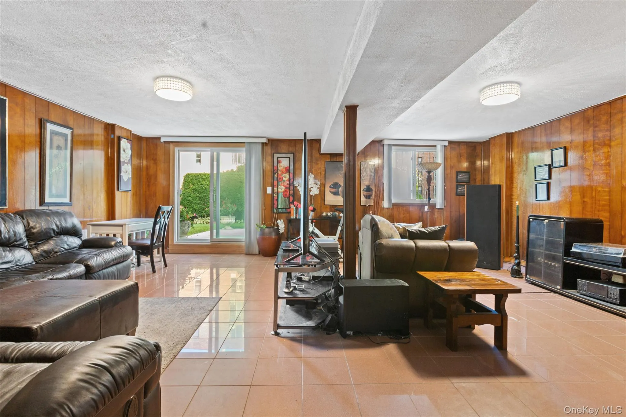 552 Briar Place, New York, NY, 4 Bedrooms Bedrooms, 8 Rooms Rooms,2 BathroomsBathrooms,Residential,For Rent,Briar,0,1046867 552 Briar Place, New York, NY, 4 Bedrooms Bedrooms, 8 Rooms Rooms,2 BathroomsBathrooms,Residential,For Rent,Briar,0,1046867