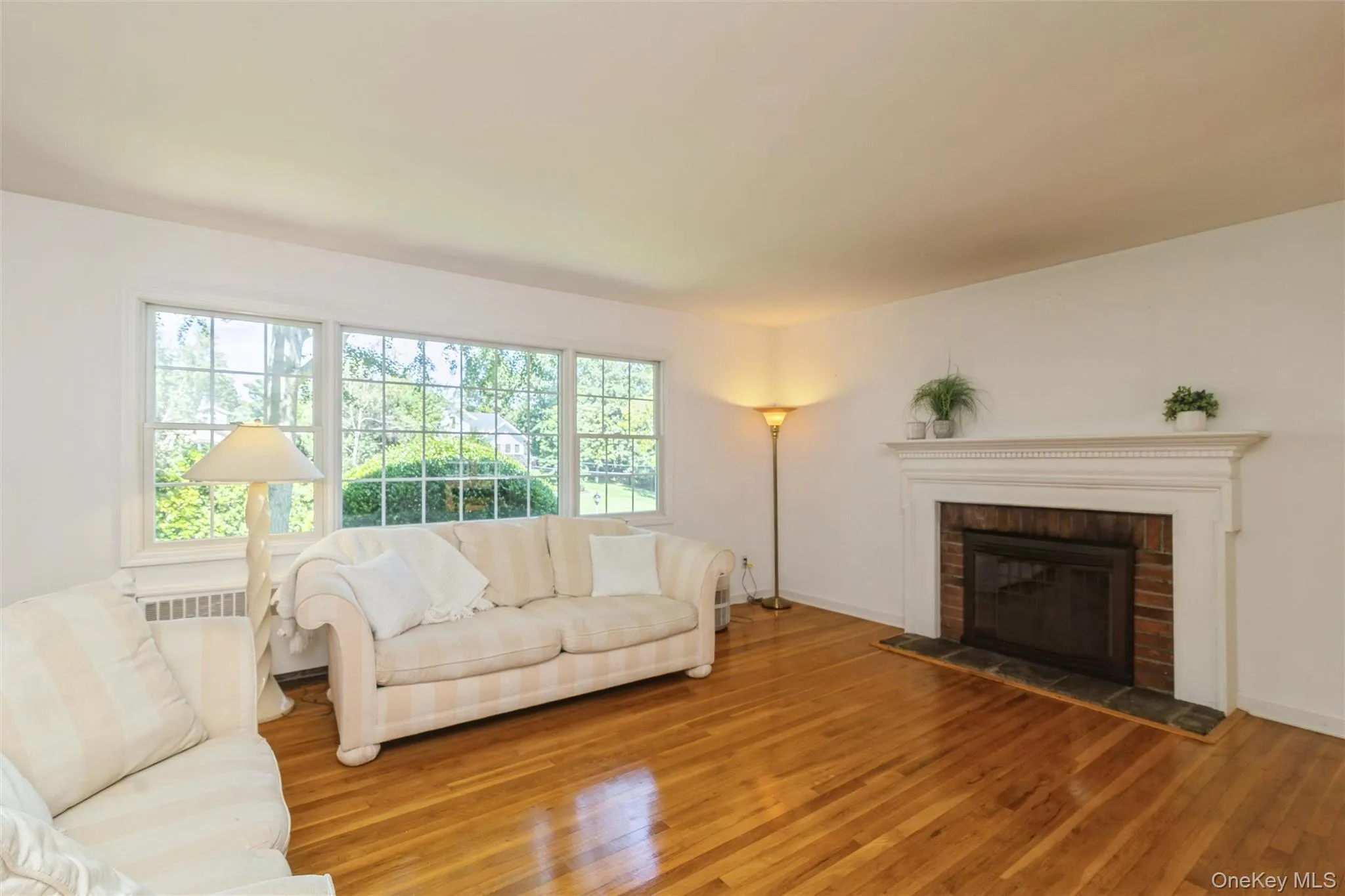 24 Old Homestead Road, Brookhaven, NY, 3 Bedrooms Bedrooms, 6 Rooms Rooms,2 BathroomsBathrooms,Residential,For Rent,Old Homestead,0,1046868 24 Old Homestead Road, Brookhaven, NY, 3 Bedrooms Bedrooms, 6 Rooms Rooms,2 BathroomsBathrooms,Residential,For Rent,Old Homestead,0,1046868