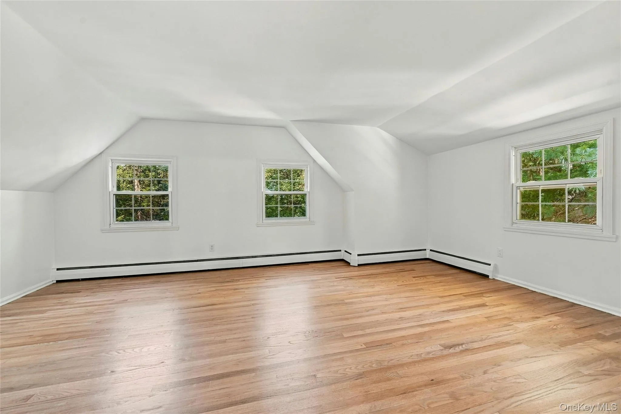 15 Shore Oaks Drive, Brookhaven, NY, 3 Bedrooms Bedrooms, 6 Rooms Rooms,2 BathroomsBathrooms,Residential,For Rent,Shore Oaks,0,1046869 15 Shore Oaks Drive, Brookhaven, NY, 3 Bedrooms Bedrooms, 6 Rooms Rooms,2 BathroomsBathrooms,Residential,For Rent,Shore Oaks,0,1046869