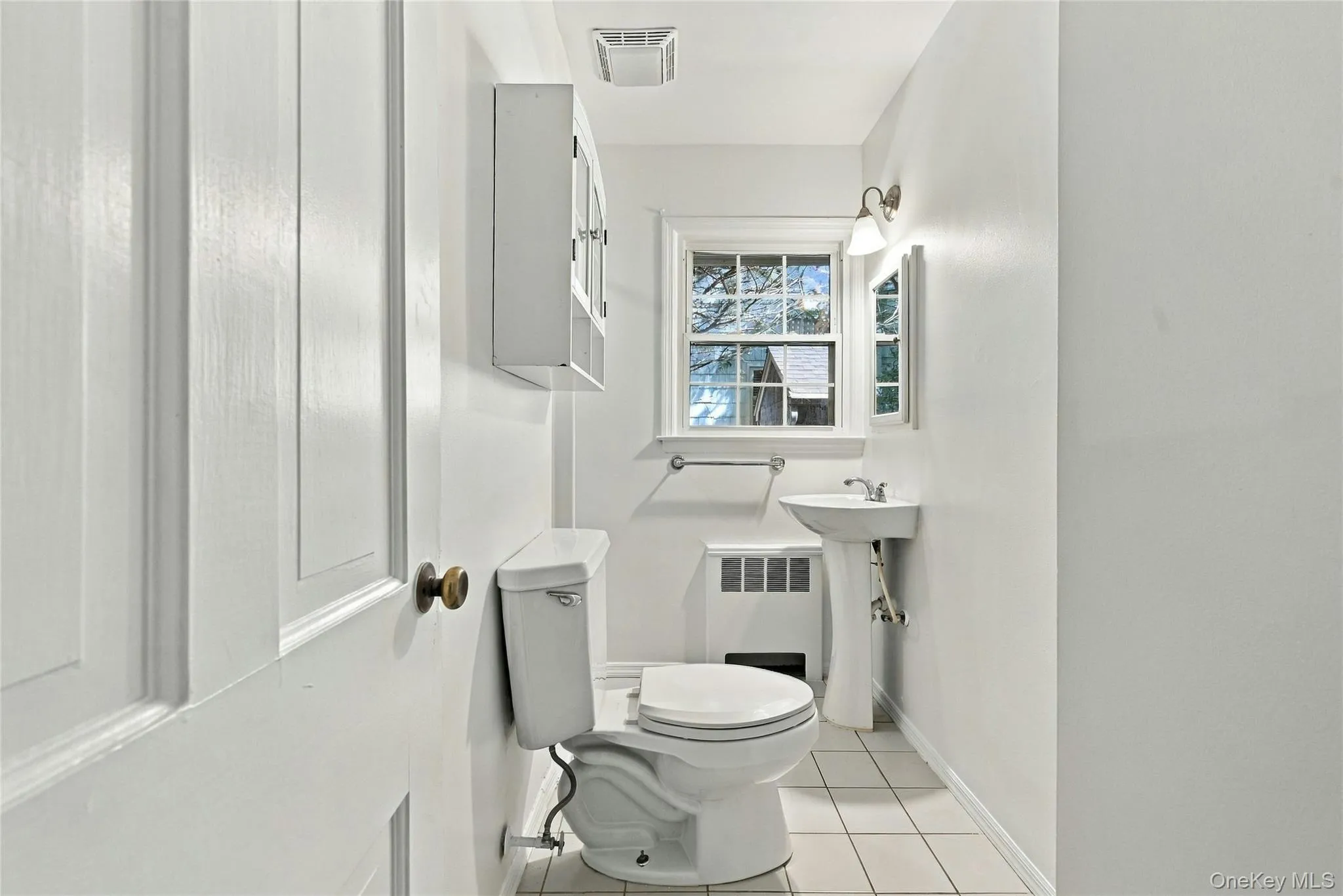 15 Shore Oaks Drive, Brookhaven, NY, 3 Bedrooms Bedrooms, 6 Rooms Rooms,2 BathroomsBathrooms,Residential,For Rent,Shore Oaks,0,1046869 15 Shore Oaks Drive, Brookhaven, NY, 3 Bedrooms Bedrooms, 6 Rooms Rooms,2 BathroomsBathrooms,Residential,For Rent,Shore Oaks,0,1046869