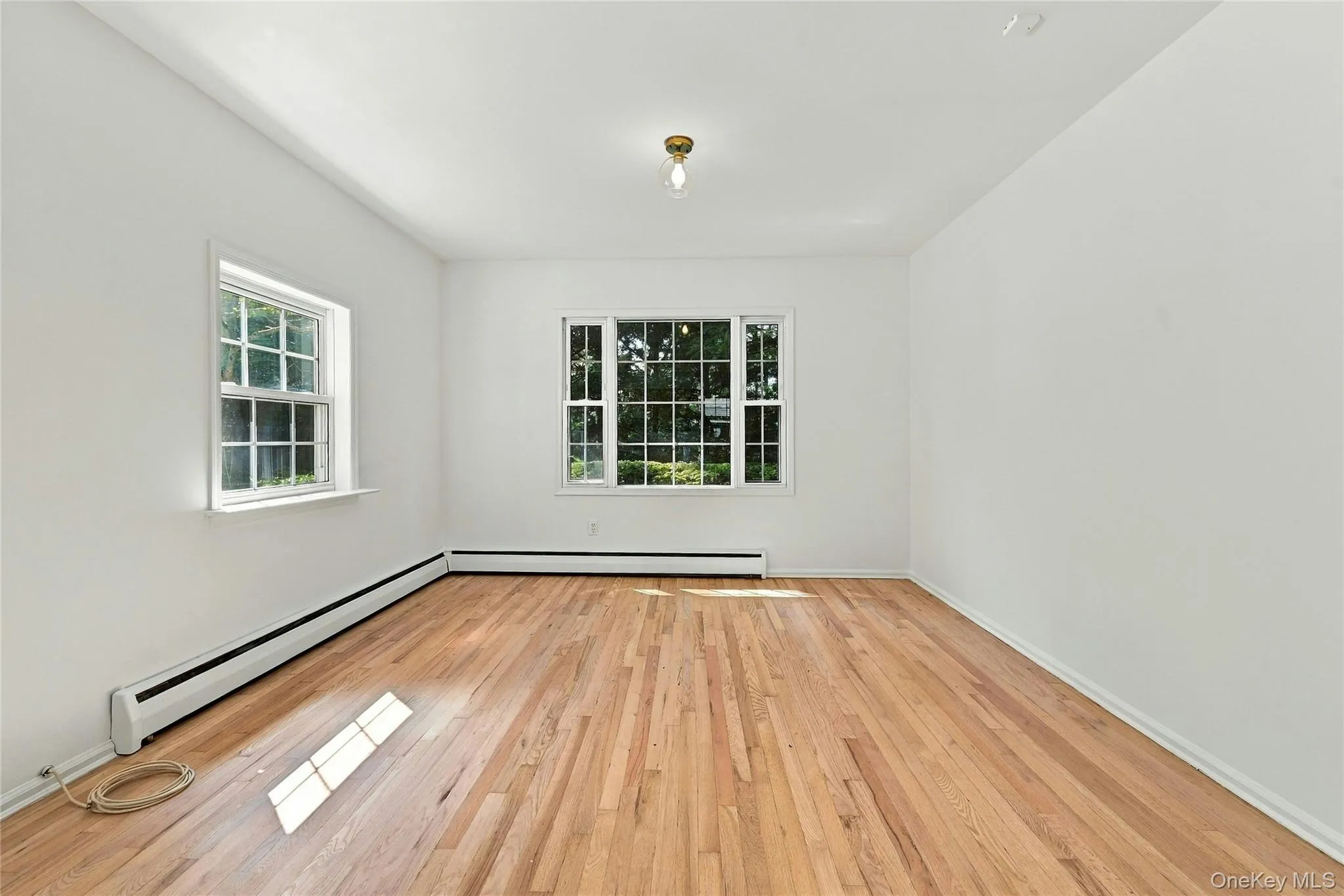 15 Shore Oaks Drive, Brookhaven, NY, 3 Bedrooms Bedrooms, 6 Rooms Rooms,2 BathroomsBathrooms,Residential,For Rent,Shore Oaks,0,1046869 15 Shore Oaks Drive, Brookhaven, NY, 3 Bedrooms Bedrooms, 6 Rooms Rooms,2 BathroomsBathrooms,Residential,For Rent,Shore Oaks,0,1046869