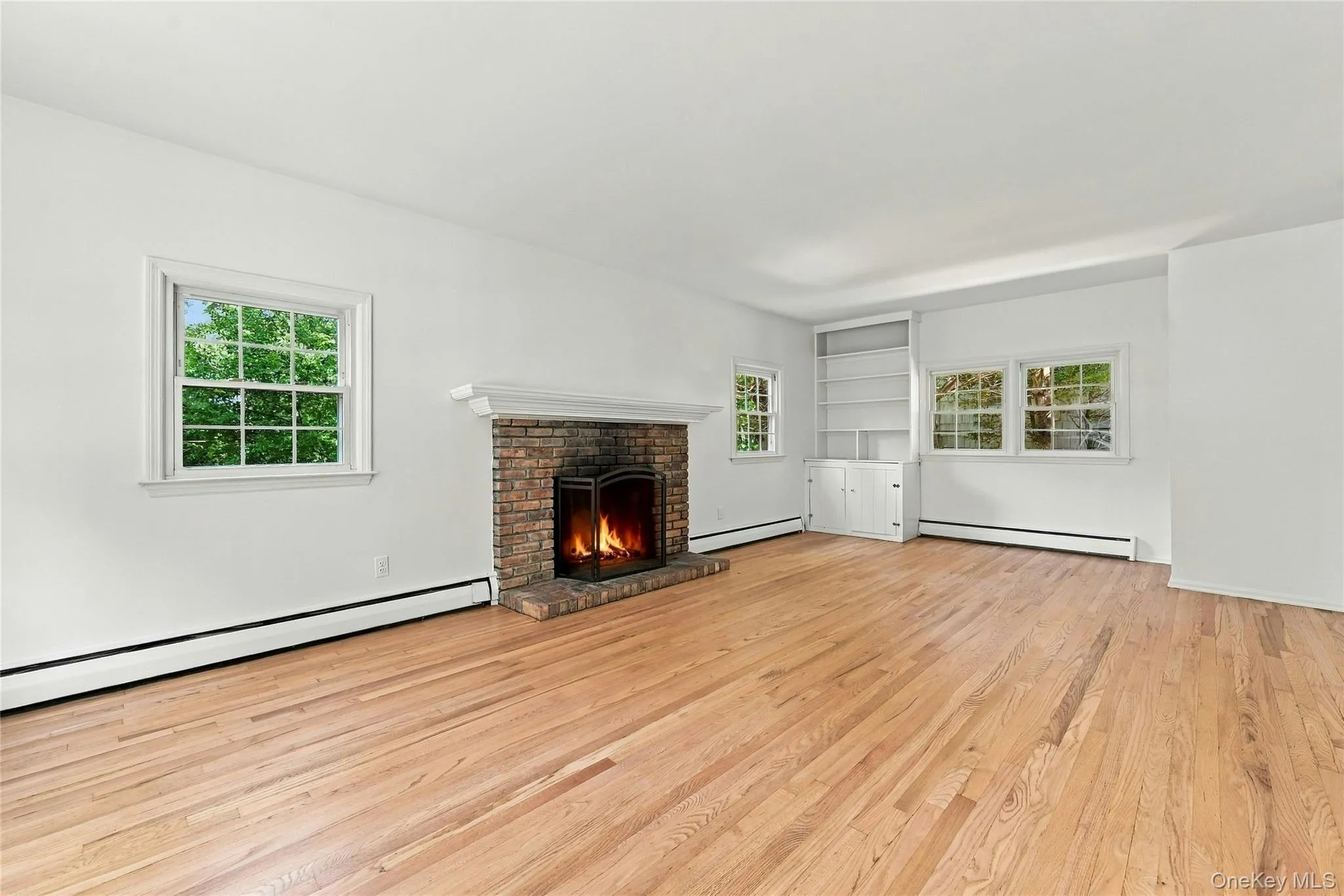 15 Shore Oaks Drive, Brookhaven, NY, 3 Bedrooms Bedrooms, 6 Rooms Rooms,2 BathroomsBathrooms,Residential,For Rent,Shore Oaks,0,1046869 15 Shore Oaks Drive, Brookhaven, NY, 3 Bedrooms Bedrooms, 6 Rooms Rooms,2 BathroomsBathrooms,Residential,For Rent,Shore Oaks,0,1046869
