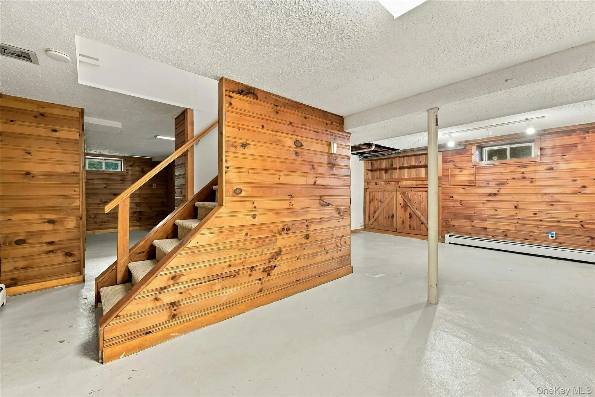 15 Shore Oaks Drive, Brookhaven, NY, 3 Bedrooms Bedrooms, 6 Rooms Rooms,2 BathroomsBathrooms,Residential,For Rent,Shore Oaks,0,1046869 15 Shore Oaks Drive, Brookhaven, NY, 3 Bedrooms Bedrooms, 6 Rooms Rooms,2 BathroomsBathrooms,Residential,For Rent,Shore Oaks,0,1046869