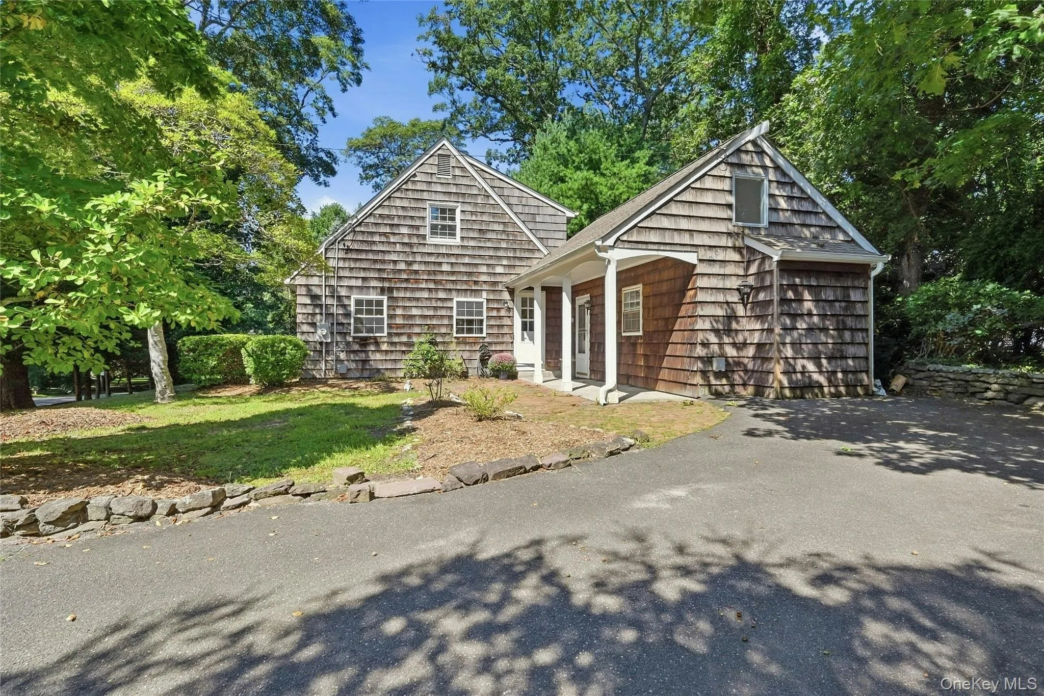 15 Shore Oaks Drive, Brookhaven, NY, 3 Bedrooms Bedrooms, 6 Rooms Rooms,2 BathroomsBathrooms,Residential,For Rent,Shore Oaks,0,1046869 15 Shore Oaks Drive, Brookhaven, NY, 3 Bedrooms Bedrooms, 6 Rooms Rooms,2 BathroomsBathrooms,Residential,For Rent,Shore Oaks,0,1046869