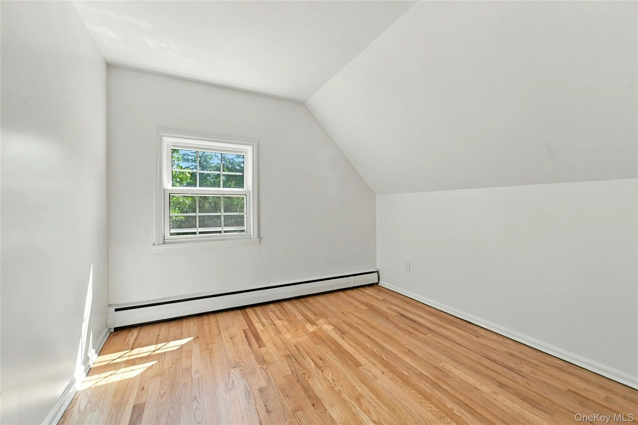 15 Shore Oaks Drive, Brookhaven, NY, 3 Bedrooms Bedrooms, 6 Rooms Rooms,2 BathroomsBathrooms,Residential,For Rent,Shore Oaks,0,1046869 15 Shore Oaks Drive, Brookhaven, NY, 3 Bedrooms Bedrooms, 6 Rooms Rooms,2 BathroomsBathrooms,Residential,For Rent,Shore Oaks,0,1046869