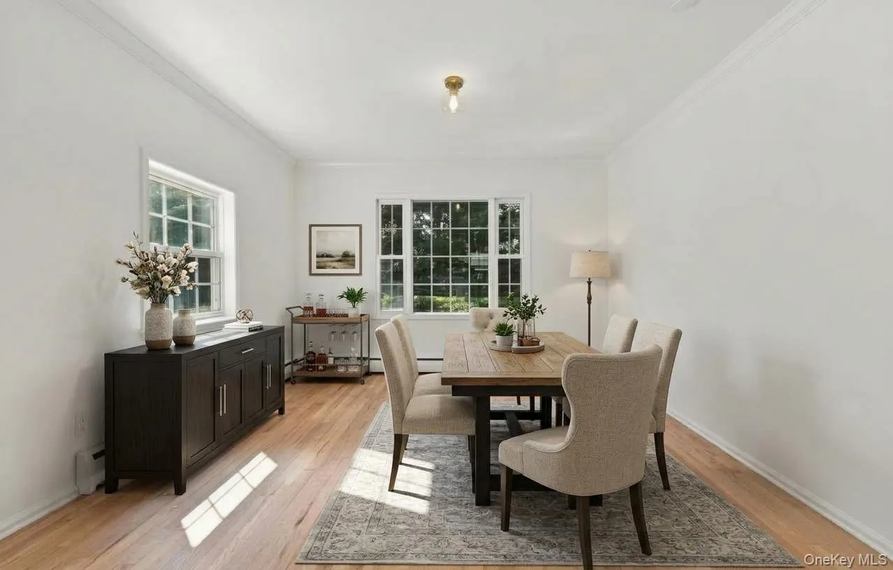 Dining Room Virtually Staged Dining Room Virtually Staged