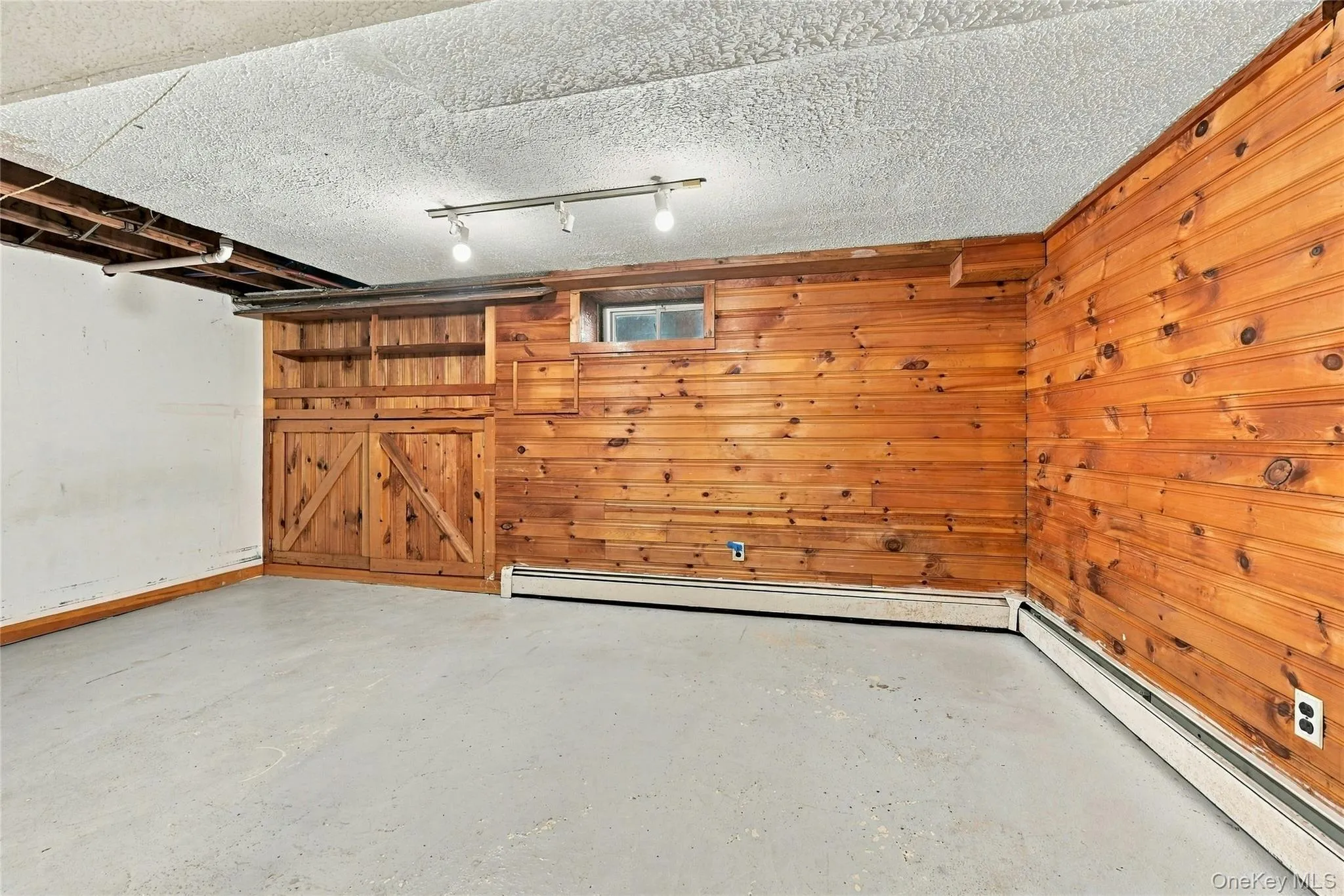 15 Shore Oaks Drive, Brookhaven, NY, 3 Bedrooms Bedrooms, 6 Rooms Rooms,2 BathroomsBathrooms,Residential,For Rent,Shore Oaks,0,1046869 15 Shore Oaks Drive, Brookhaven, NY, 3 Bedrooms Bedrooms, 6 Rooms Rooms,2 BathroomsBathrooms,Residential,For Rent,Shore Oaks,0,1046869