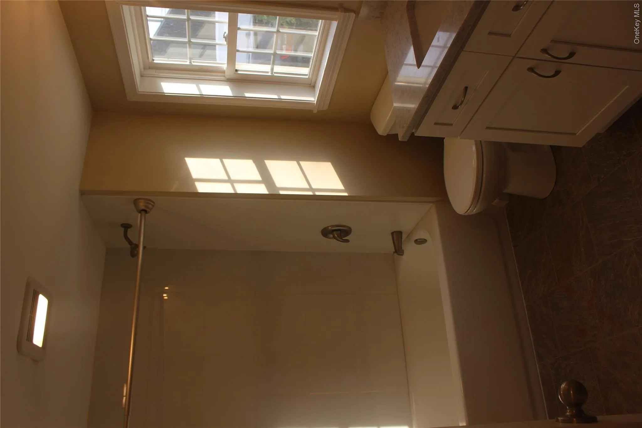 17 Bank Street, Montgomery, NY, 3 Bedrooms Bedrooms, 9 Rooms Rooms,2 BathroomsBathrooms,Residential Lease,For Rent,Bank,0,1046871 17 Bank Street, Montgomery, NY, 3 Bedrooms Bedrooms, 9 Rooms Rooms,2 BathroomsBathrooms,Residential Lease,For Rent,Bank,0,1046871
