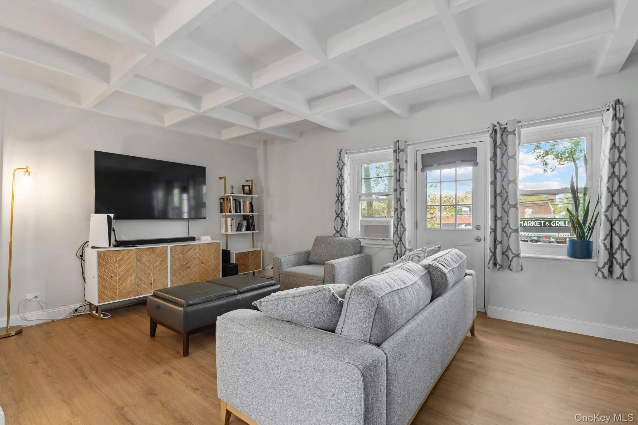 14749 Charter Road, New York, NY, 2 Bedrooms Bedrooms, 6 Rooms Rooms,1 BathroomBathrooms,Residential,For Rent,Charter,0,1046872 14749 Charter Road, New York, NY, 2 Bedrooms Bedrooms, 6 Rooms Rooms,1 BathroomBathrooms,Residential,For Rent,Charter,0,1046872