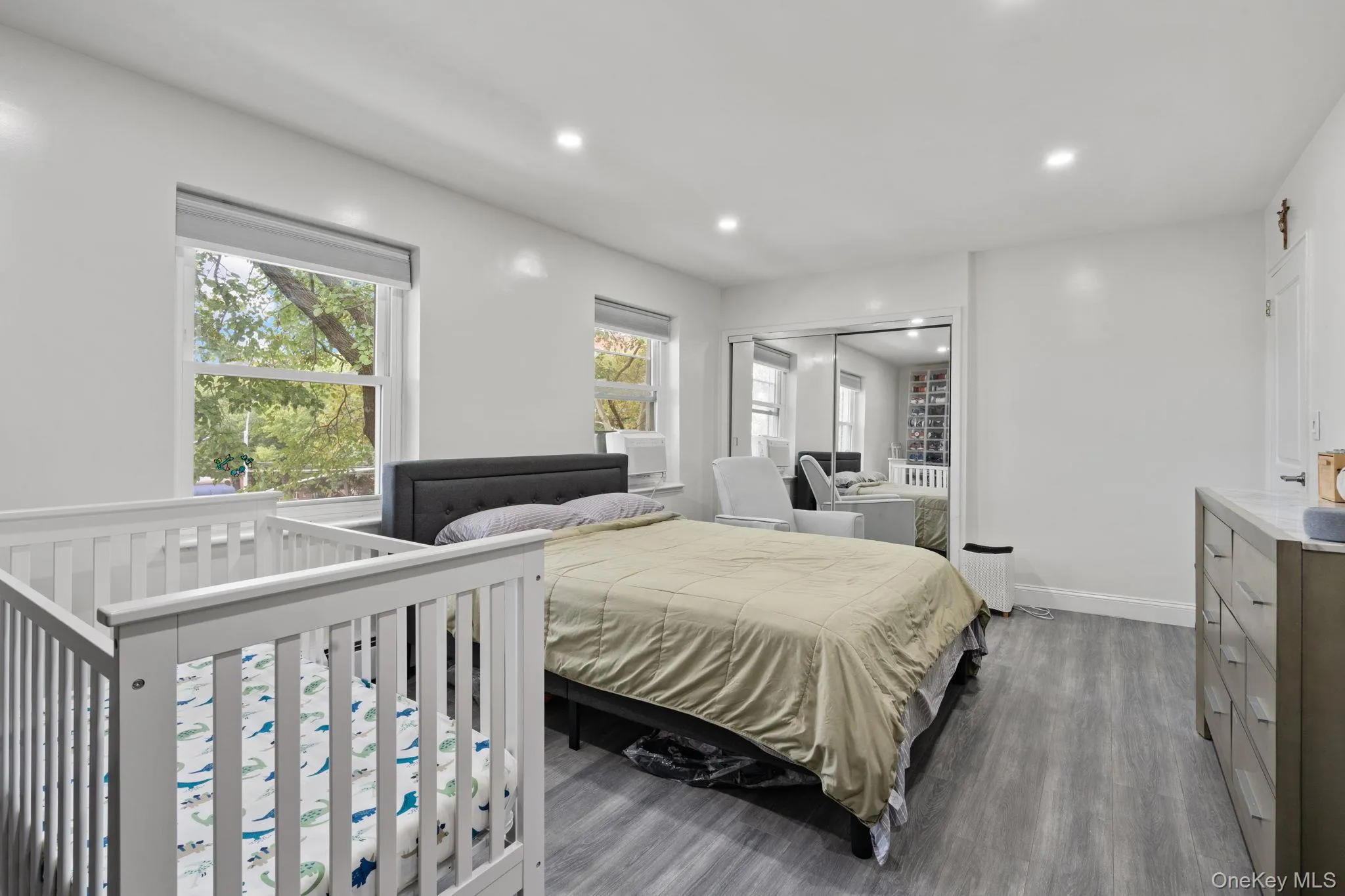 14749 Charter Road, New York, NY, 2 Bedrooms Bedrooms, 6 Rooms Rooms,1 BathroomBathrooms,Residential,For Rent,Charter,0,1046872 14749 Charter Road, New York, NY, 2 Bedrooms Bedrooms, 6 Rooms Rooms,1 BathroomBathrooms,Residential,For Rent,Charter,0,1046872