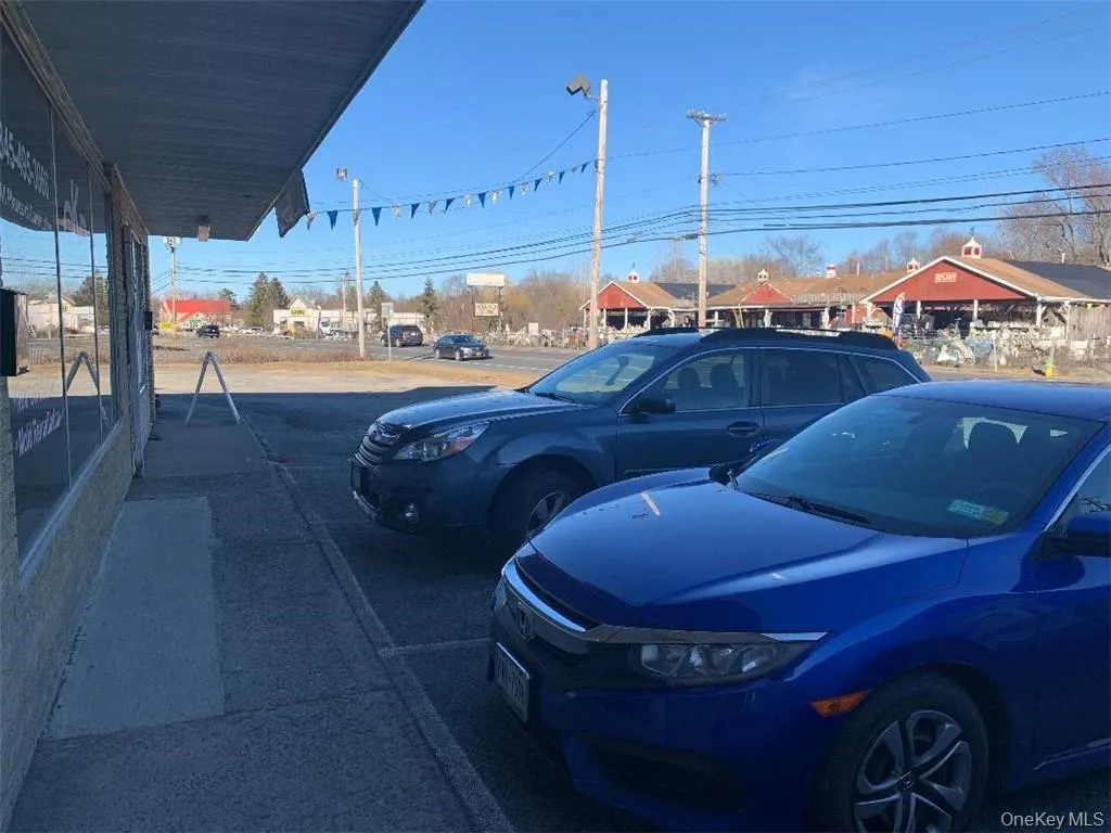 5273 Route 9w, Newburgh (town), NY, ,Commercial Lease,For Rent,Route 9w,0,1046874 5273 Route 9w, Newburgh (town), NY, ,Commercial Lease,For Rent,Route 9w,0,1046874