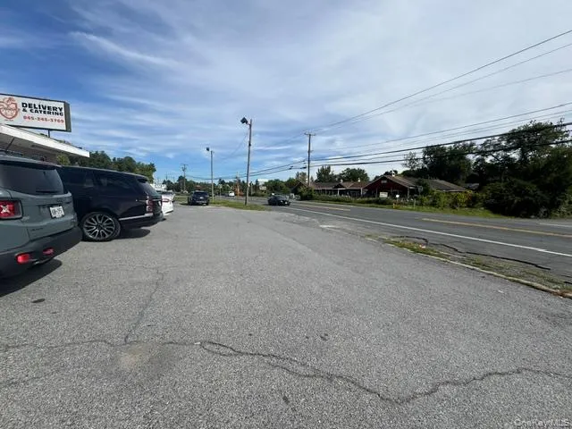 5273 Route 9w, Newburgh (town), NY, ,Commercial Lease,For Rent,Route 9w,0,1046874 5273 Route 9w, Newburgh (town), NY, ,Commercial Lease,For Rent,Route 9w,0,1046874