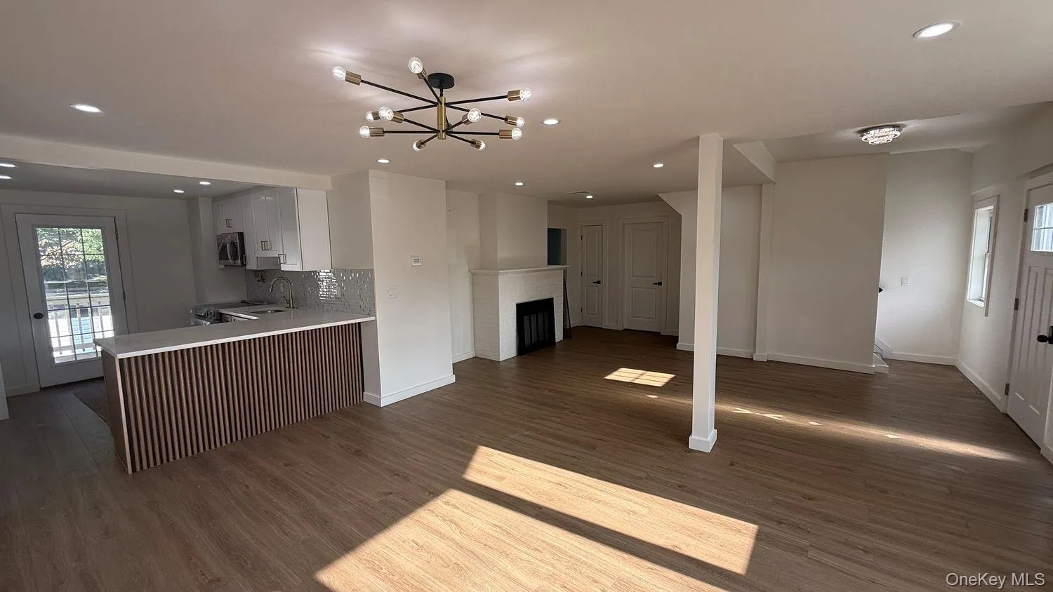 605 Ocean Avenue, Hempstead, NY, 4 Bedrooms Bedrooms, 8 Rooms Rooms,2 BathroomsBathrooms,Residential,For Rent,Ocean,0,1046877 605 Ocean Avenue, Hempstead, NY, 4 Bedrooms Bedrooms, 8 Rooms Rooms,2 BathroomsBathrooms,Residential,For Rent,Ocean,0,1046877