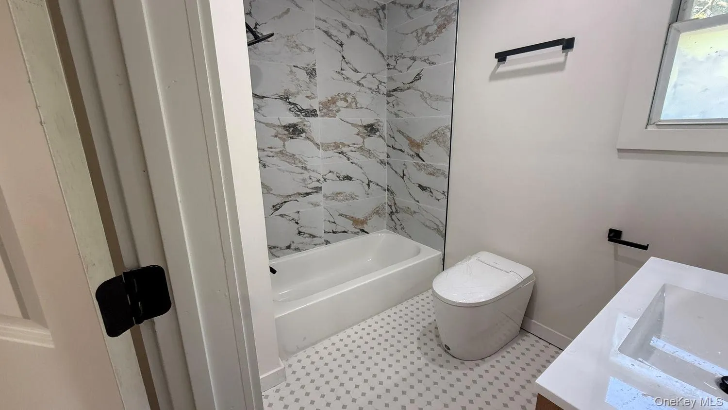 605 Ocean Avenue, Hempstead, NY, 4 Bedrooms Bedrooms, 8 Rooms Rooms,2 BathroomsBathrooms,Residential,For Rent,Ocean,0,1046877 605 Ocean Avenue, Hempstead, NY, 4 Bedrooms Bedrooms, 8 Rooms Rooms,2 BathroomsBathrooms,Residential,For Rent,Ocean,0,1046877