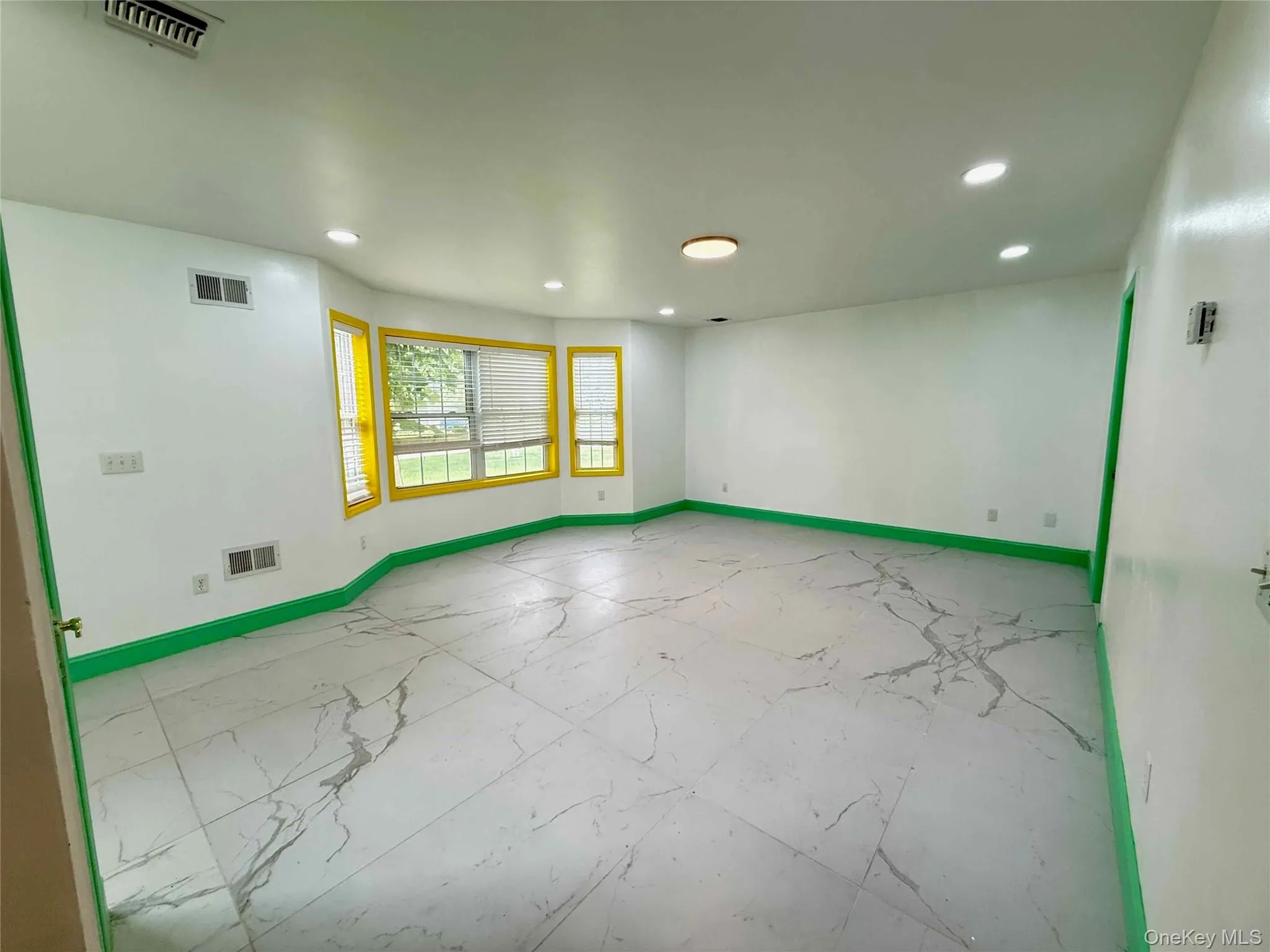 20 3rd Street, Middletown, NY, 5 Bedrooms Bedrooms, 10 Rooms Rooms,3 BathroomsBathrooms,Residential,For Rent,3rd,0,1046887 20 3rd Street, Middletown, NY, 5 Bedrooms Bedrooms, 10 Rooms Rooms,3 BathroomsBathrooms,Residential,For Rent,3rd,0,1046887