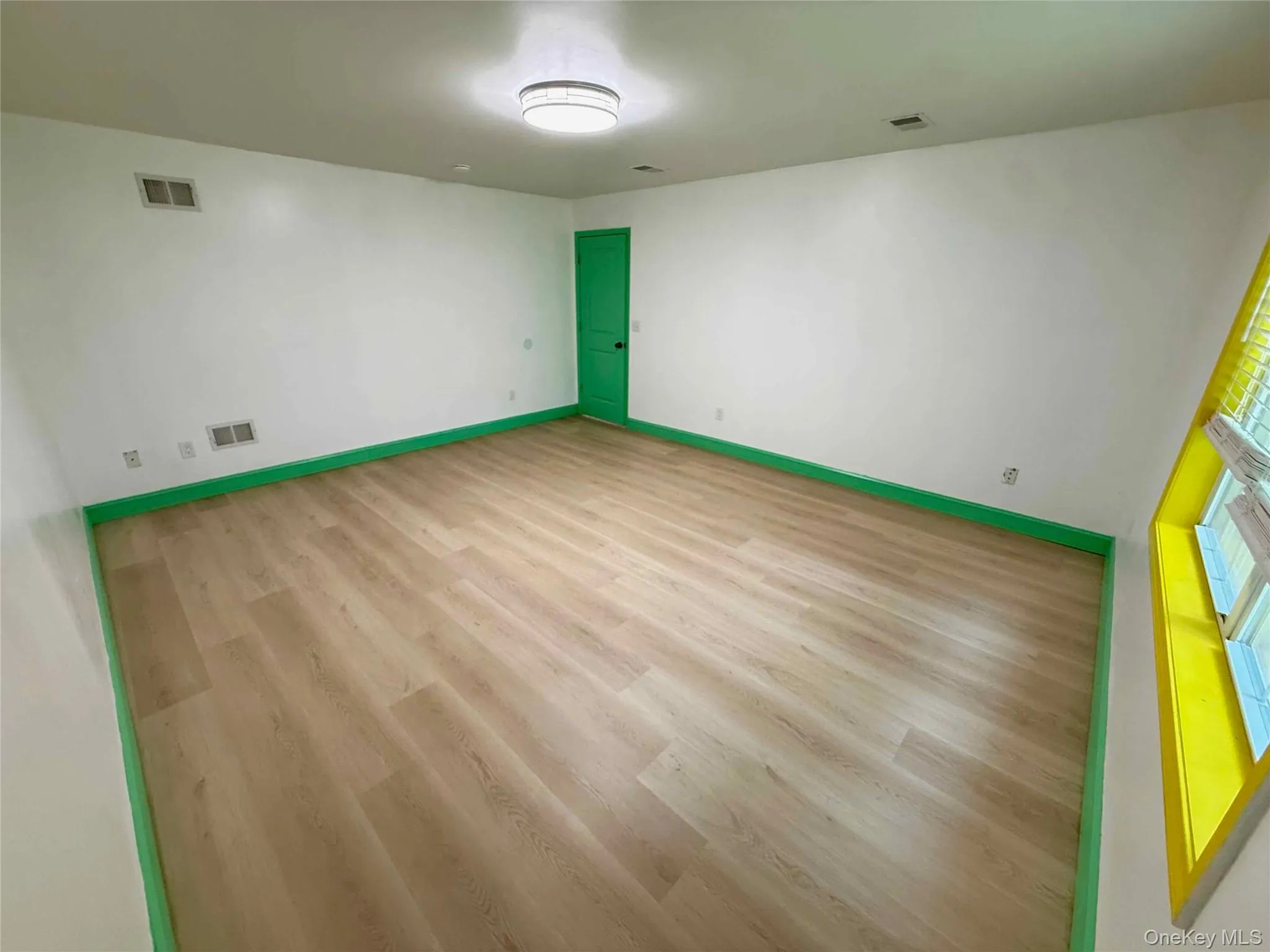 20 3rd Street, Middletown, NY, 5 Bedrooms Bedrooms, 10 Rooms Rooms,3 BathroomsBathrooms,Residential,For Rent,3rd,0,1046887 20 3rd Street, Middletown, NY, 5 Bedrooms Bedrooms, 10 Rooms Rooms,3 BathroomsBathrooms,Residential,For Rent,3rd,0,1046887