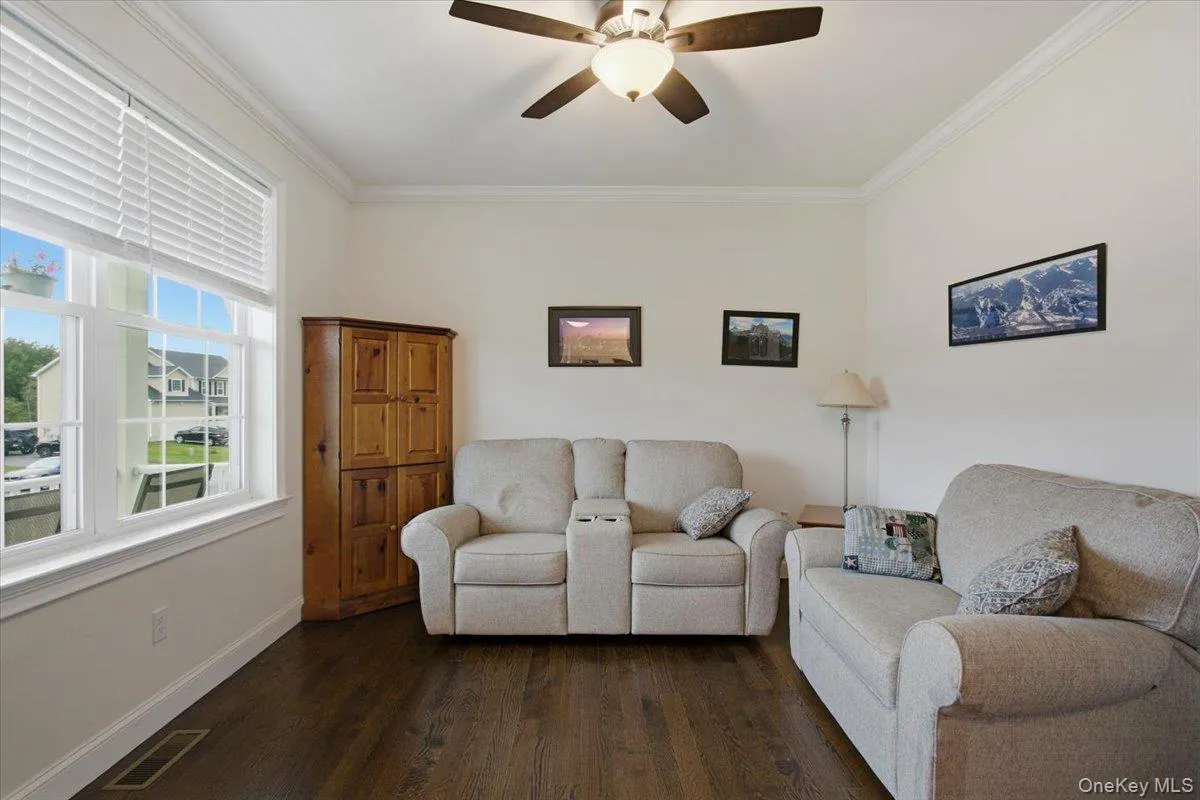 16 Kensington Lane, Poughkeepsie, NY, 4 Bedrooms Bedrooms, 10 Rooms Rooms,2 BathroomsBathrooms,Residential,For Rent,Kensington,0,1046889 16 Kensington Lane, Poughkeepsie, NY, 4 Bedrooms Bedrooms, 10 Rooms Rooms,2 BathroomsBathrooms,Residential,For Rent,Kensington,0,1046889