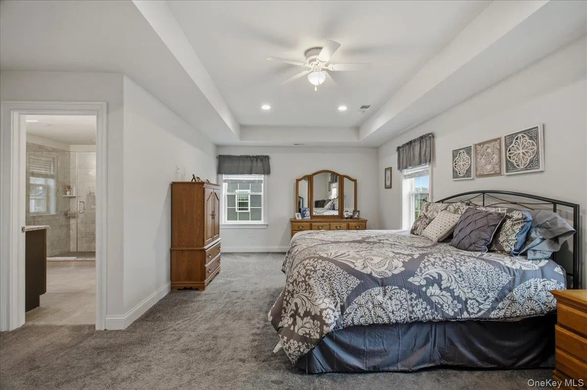 Tray ceiling with recessed lighting and ceiling fan Tray ceiling with recessed lighting and ceiling fan
