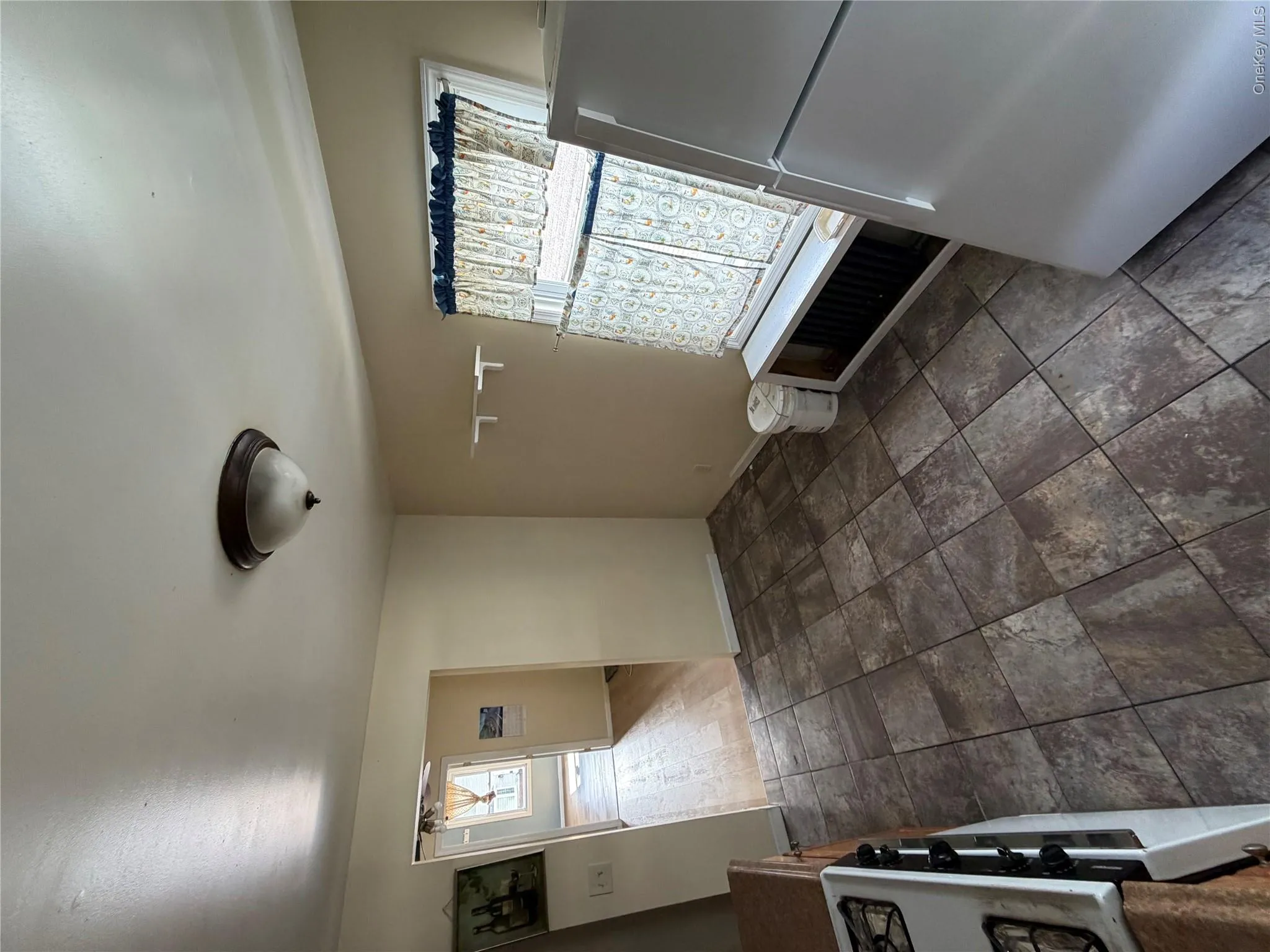 10 Fiske Place, Hempstead, NY, 3 Bedrooms Bedrooms, 6 Rooms Rooms,1 BathroomBathrooms,Residential Lease,For Rent,Fiske,0,1046892 10 Fiske Place, Hempstead, NY, 3 Bedrooms Bedrooms, 6 Rooms Rooms,1 BathroomBathrooms,Residential Lease,For Rent,Fiske,0,1046892