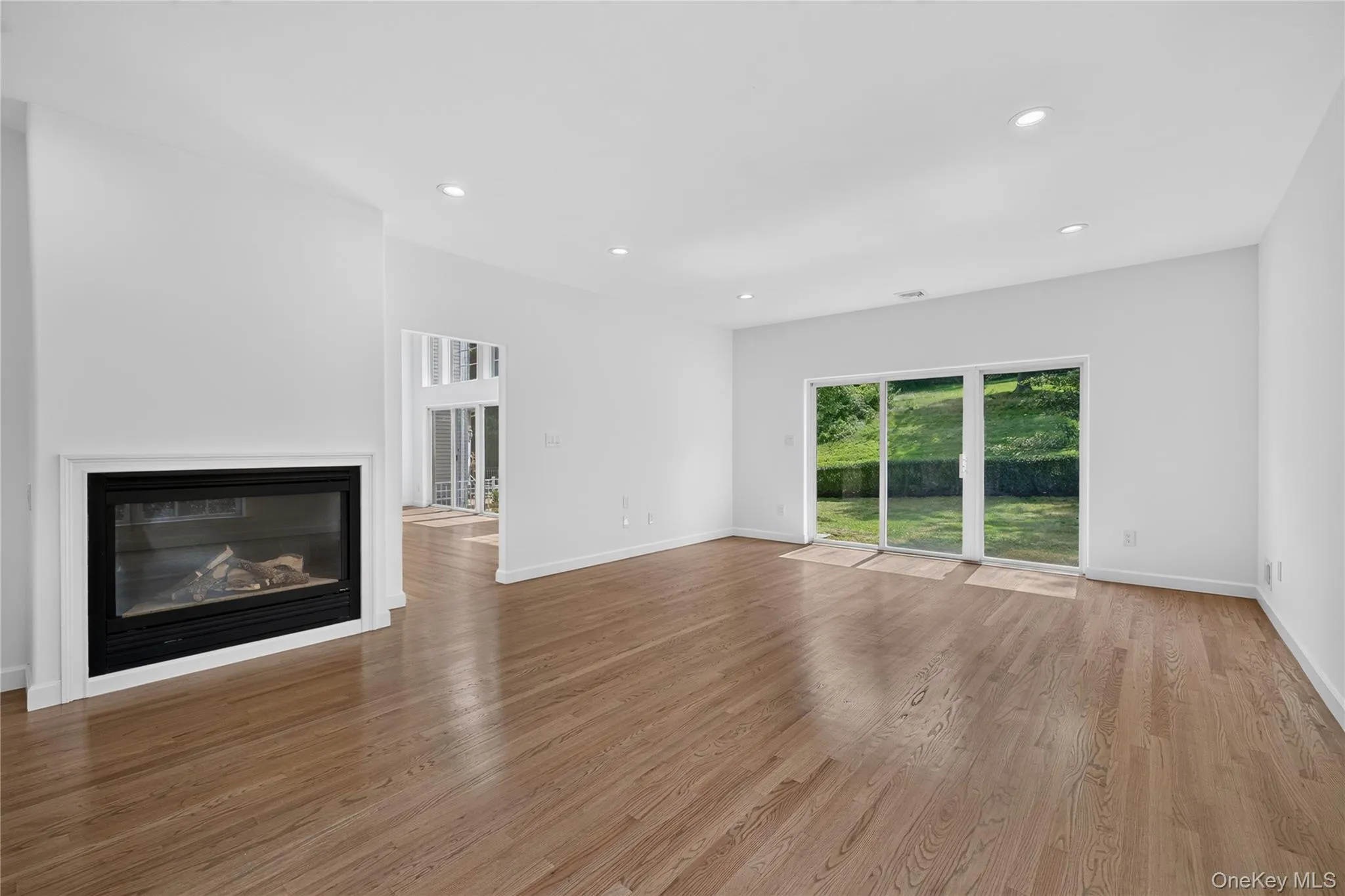26 Hamlet Drive, Islip, NY, 5 Bedrooms Bedrooms, 18 Rooms Rooms,3 BathroomsBathrooms,Residential,For Rent,Hamlet,0,1046896 26 Hamlet Drive, Islip, NY, 5 Bedrooms Bedrooms, 18 Rooms Rooms,3 BathroomsBathrooms,Residential,For Rent,Hamlet,0,1046896