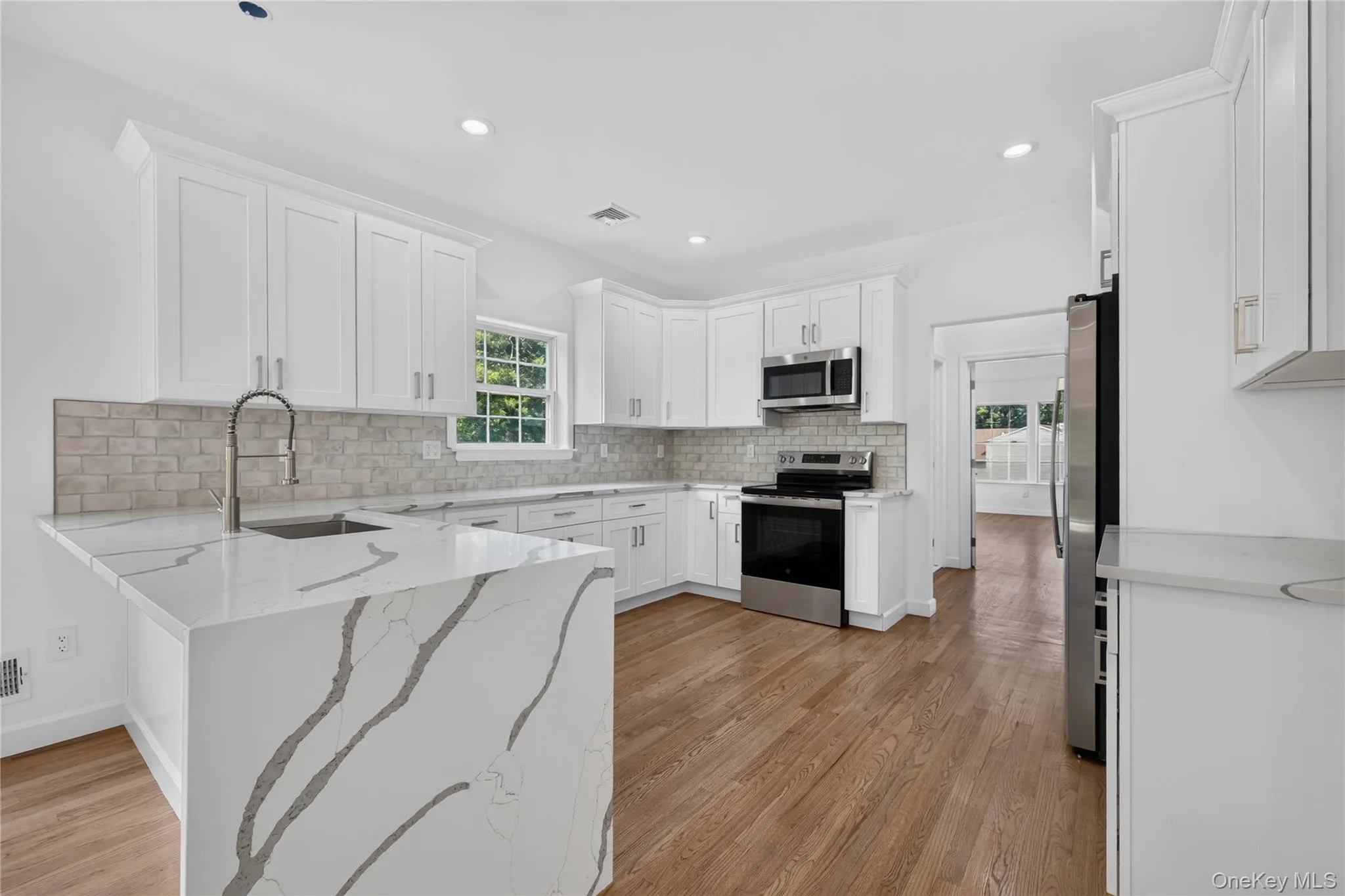 26 Hamlet Drive, Islip, NY, 5 Bedrooms Bedrooms, 18 Rooms Rooms,3 BathroomsBathrooms,Residential,For Rent,Hamlet,0,1046896 26 Hamlet Drive, Islip, NY, 5 Bedrooms Bedrooms, 18 Rooms Rooms,3 BathroomsBathrooms,Residential,For Rent,Hamlet,0,1046896