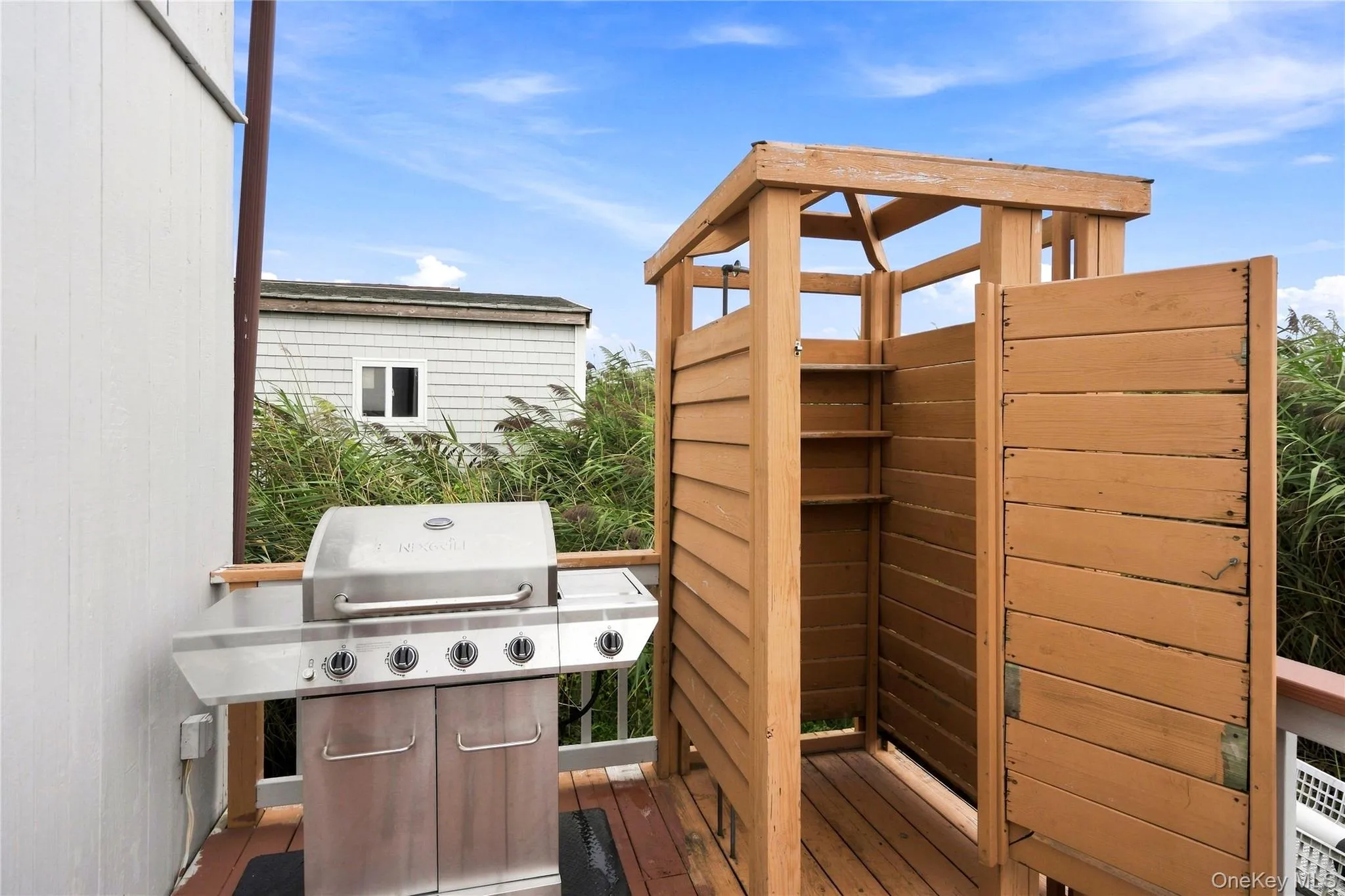 8 Cayuga Street, Brookhaven, NY, 3 Bedrooms Bedrooms, 6 Rooms Rooms,2 BathroomsBathrooms,Residential,For Rent,Cayuga,0,1046897 8 Cayuga Street, Brookhaven, NY, 3 Bedrooms Bedrooms, 6 Rooms Rooms,2 BathroomsBathrooms,Residential,For Rent,Cayuga,0,1046897