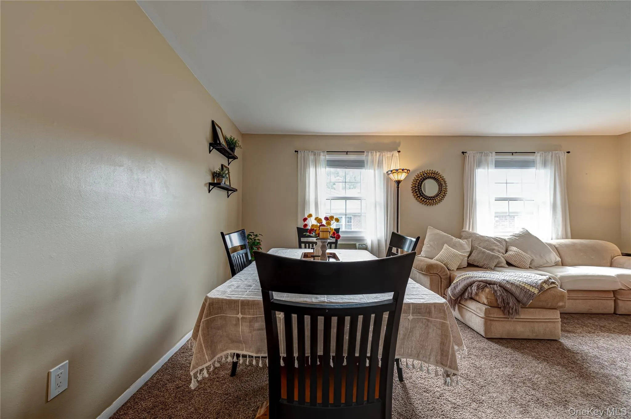 460 Old Town Road, Brookhaven, NY, 2 Bedrooms Bedrooms, 4 Rooms Rooms,1 BathroomBathrooms,Residential,For Rent,Old Town Road,0,1046898 460 Old Town Road, Brookhaven, NY, 2 Bedrooms Bedrooms, 4 Rooms Rooms,1 BathroomBathrooms,Residential,For Rent,Old Town Road,0,1046898