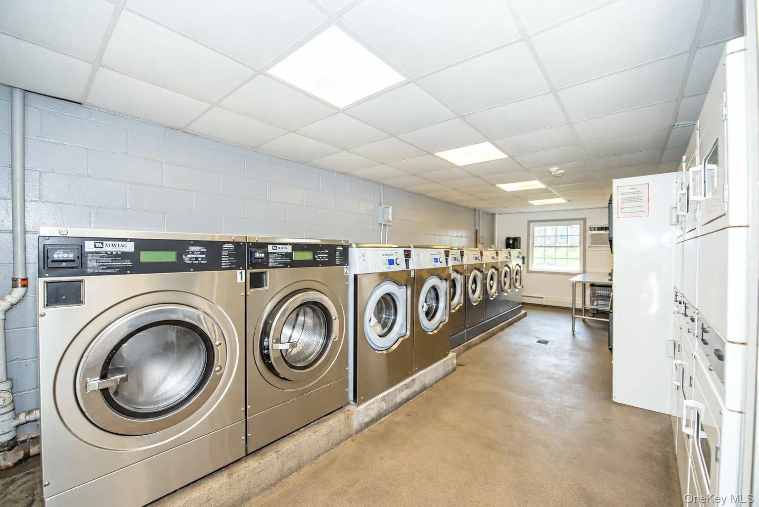 460 Old Town Road, Brookhaven, NY, 2 Bedrooms Bedrooms, 4 Rooms Rooms,1 BathroomBathrooms,Residential,For Rent,Old Town Road,0,1046898 460 Old Town Road, Brookhaven, NY, 2 Bedrooms Bedrooms, 4 Rooms Rooms,1 BathroomBathrooms,Residential,For Rent,Old Town Road,0,1046898