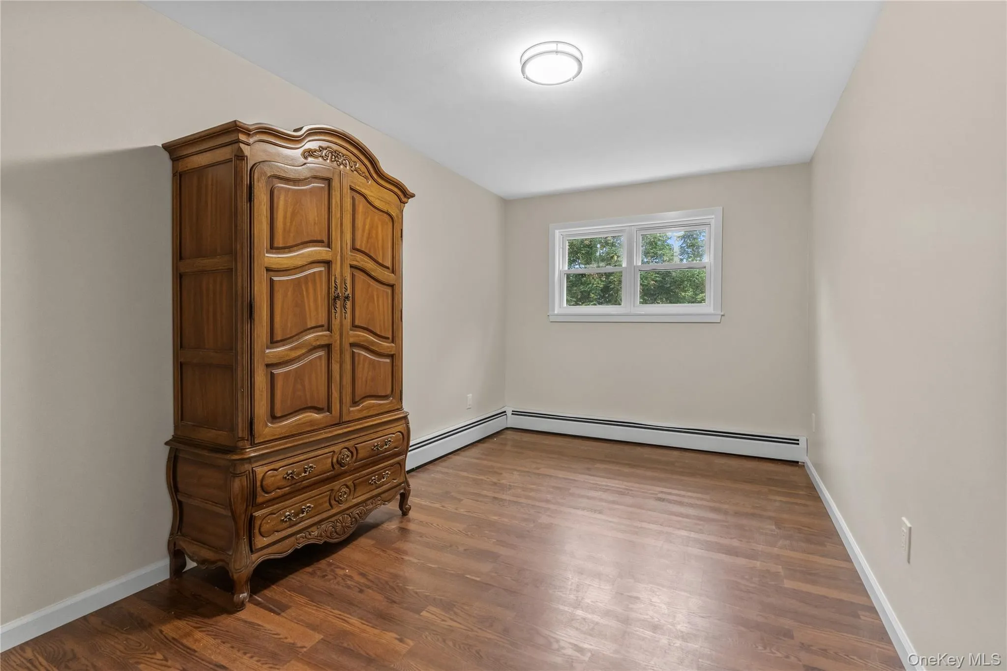 401 Olmstead Avenue, New York, NY, 3 Bedrooms Bedrooms, 5 Rooms Rooms,1 BathroomBathrooms,Residential Lease,For Rent,Olmstead,0,1046899 401 Olmstead Avenue, New York, NY, 3 Bedrooms Bedrooms, 5 Rooms Rooms,1 BathroomBathrooms,Residential Lease,For Rent,Olmstead,0,1046899