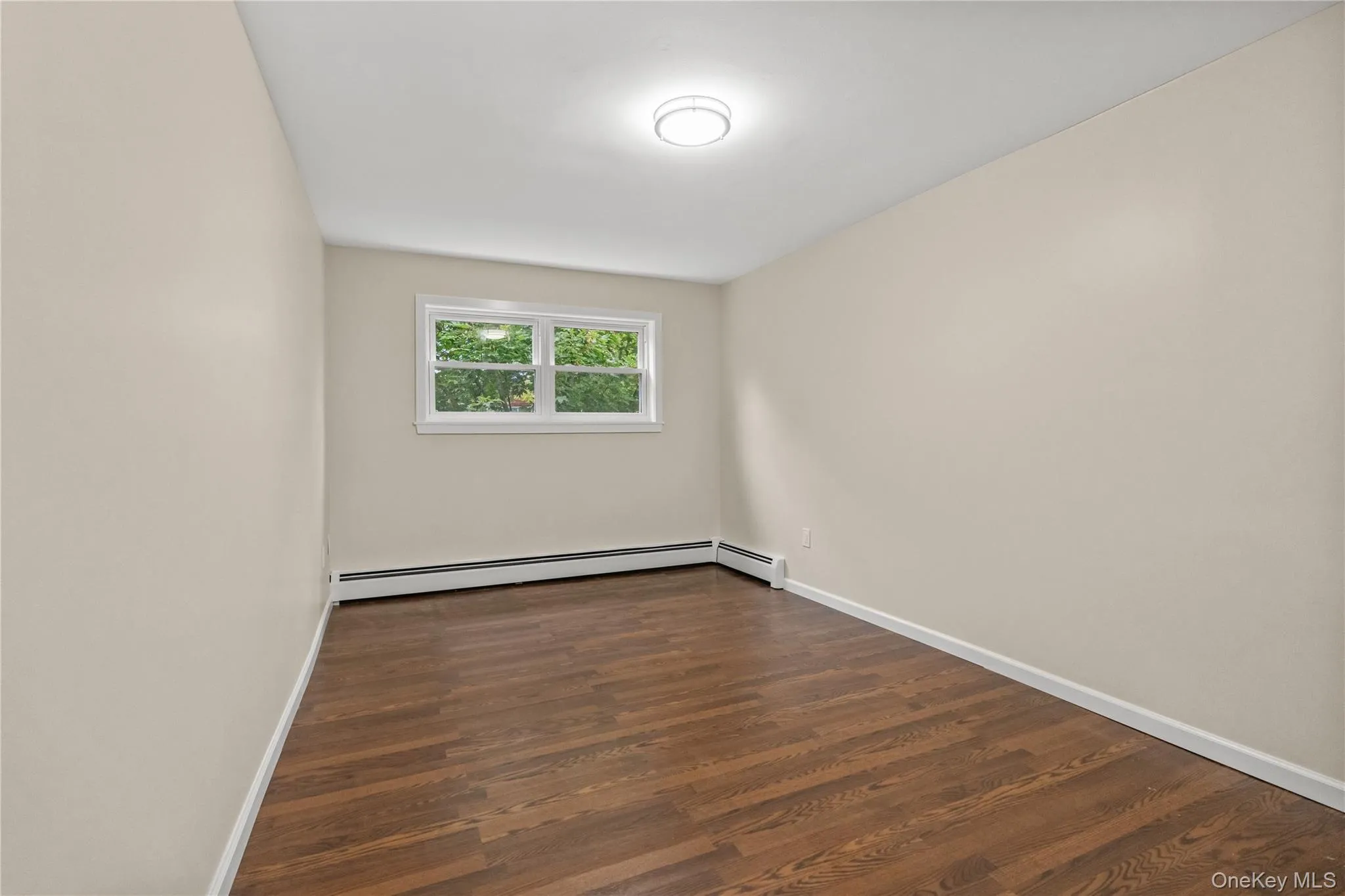 401 Olmstead Avenue, New York, NY, 3 Bedrooms Bedrooms, 5 Rooms Rooms,1 BathroomBathrooms,Residential Lease,For Rent,Olmstead,0,1046899 401 Olmstead Avenue, New York, NY, 3 Bedrooms Bedrooms, 5 Rooms Rooms,1 BathroomBathrooms,Residential Lease,For Rent,Olmstead,0,1046899