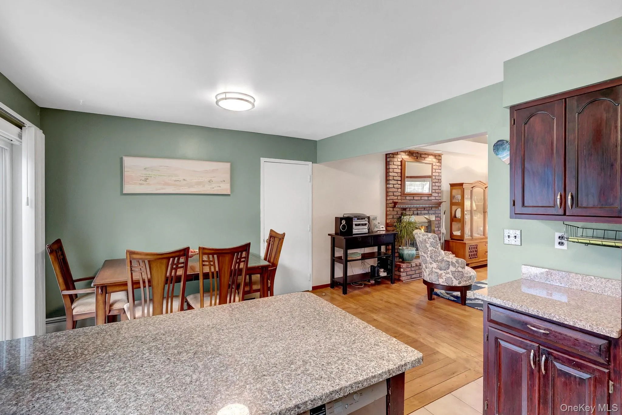 5 Madsen Lane, Huntington, NY, 3 Bedrooms Bedrooms, 5 Rooms Rooms,2 BathroomsBathrooms,Residential,For Rent,Madsen,0,1046901 5 Madsen Lane, Huntington, NY, 3 Bedrooms Bedrooms, 5 Rooms Rooms,2 BathroomsBathrooms,Residential,For Rent,Madsen,0,1046901