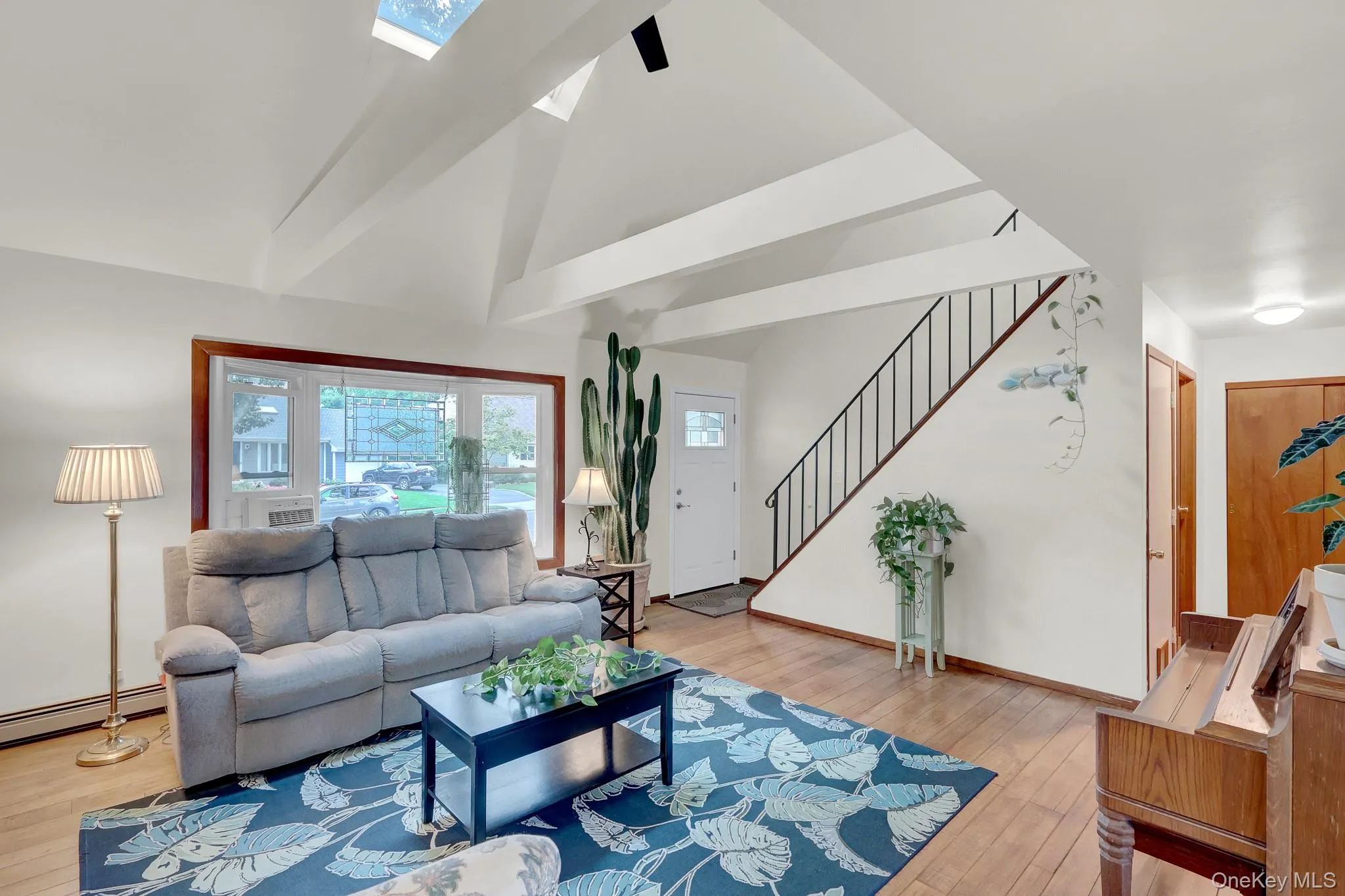 5 Madsen Lane, Huntington, NY, 3 Bedrooms Bedrooms, 5 Rooms Rooms,2 BathroomsBathrooms,Residential,For Rent,Madsen,0,1046901 5 Madsen Lane, Huntington, NY, 3 Bedrooms Bedrooms, 5 Rooms Rooms,2 BathroomsBathrooms,Residential,For Rent,Madsen,0,1046901