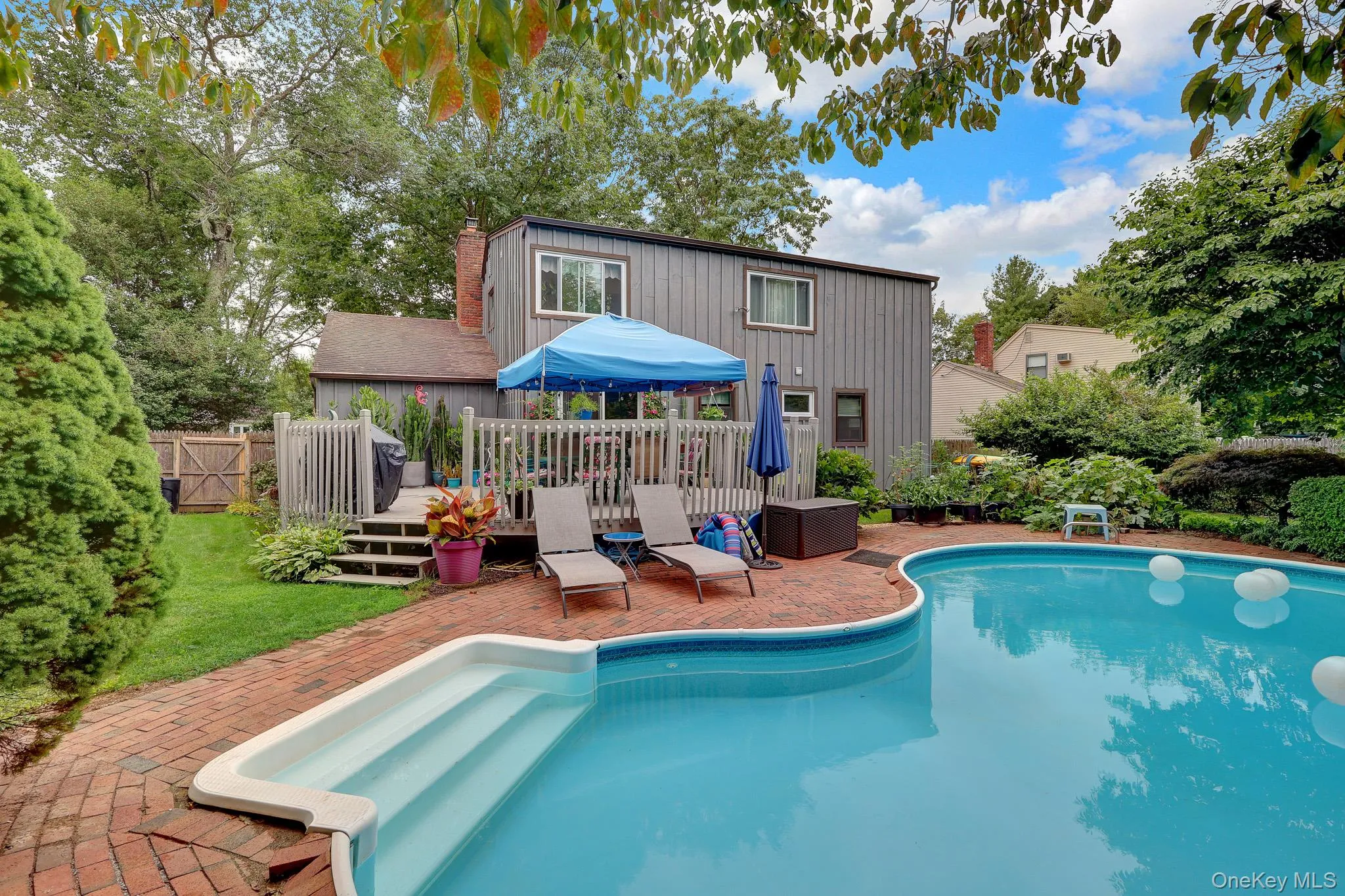 5 Madsen Lane, Huntington, NY, 3 Bedrooms Bedrooms, 5 Rooms Rooms,2 BathroomsBathrooms,Residential,For Rent,Madsen,0,1046901 5 Madsen Lane, Huntington, NY, 3 Bedrooms Bedrooms, 5 Rooms Rooms,2 BathroomsBathrooms,Residential,For Rent,Madsen,0,1046901