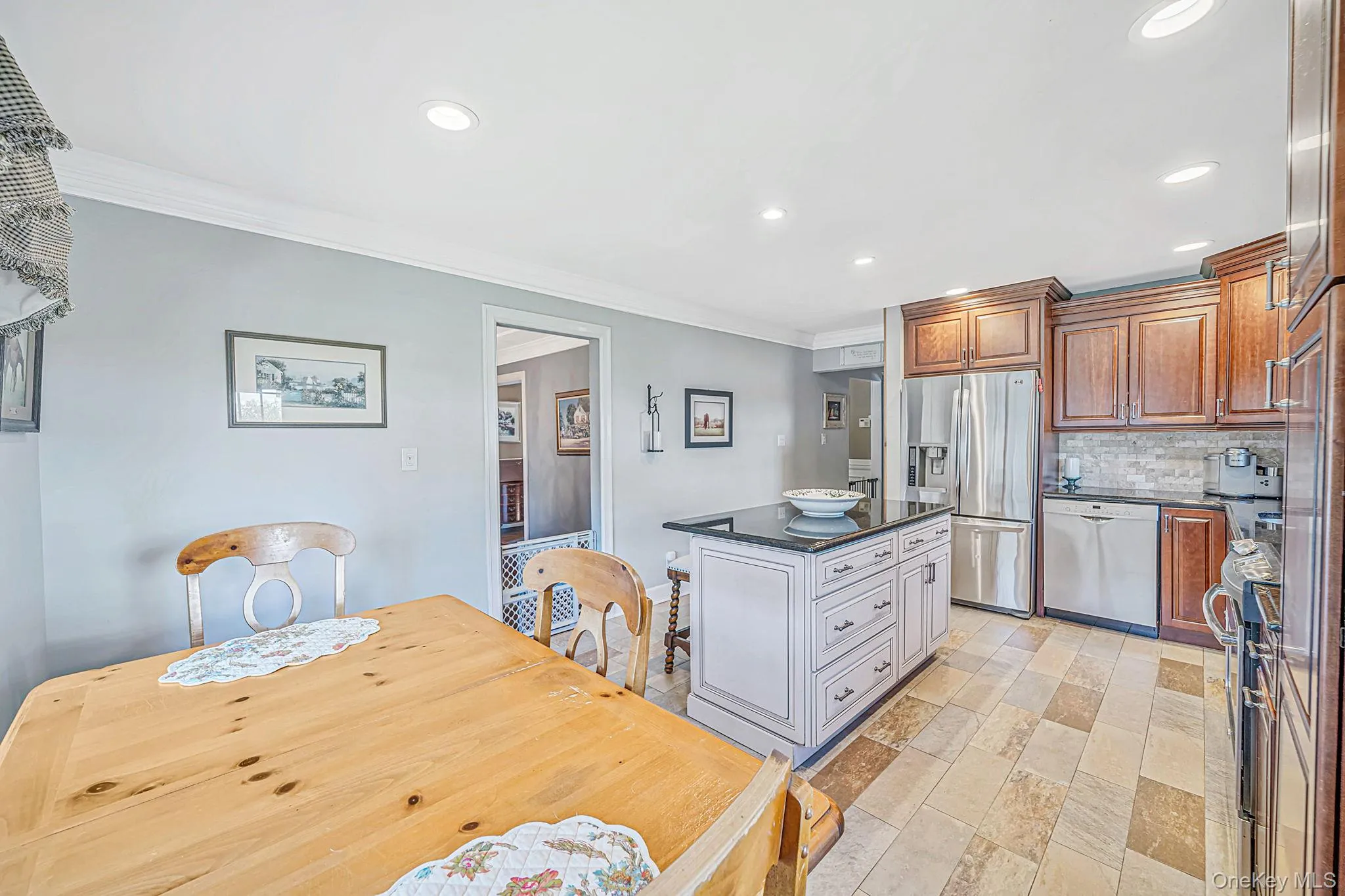 9 Rodney Street, Brookhaven, NY, 4 Bedrooms Bedrooms, 8 Rooms Rooms,2 BathroomsBathrooms,Residential,For Rent,Rodney,0,1046903 9 Rodney Street, Brookhaven, NY, 4 Bedrooms Bedrooms, 8 Rooms Rooms,2 BathroomsBathrooms,Residential,For Rent,Rodney,0,1046903