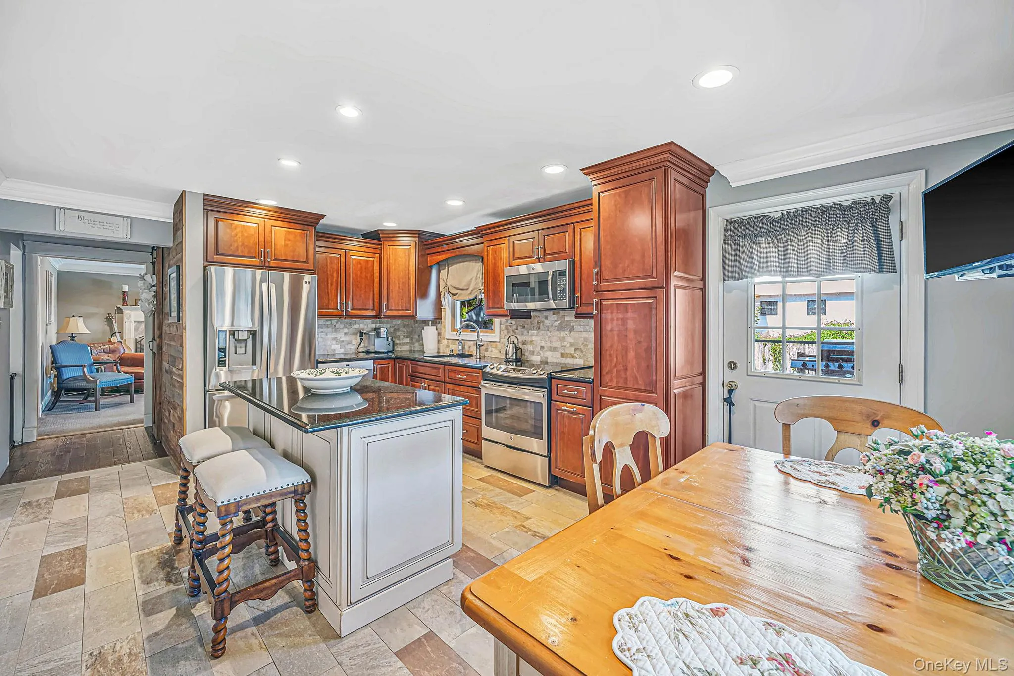 9 Rodney Street, Brookhaven, NY, 4 Bedrooms Bedrooms, 8 Rooms Rooms,2 BathroomsBathrooms,Residential,For Rent,Rodney,0,1046903 9 Rodney Street, Brookhaven, NY, 4 Bedrooms Bedrooms, 8 Rooms Rooms,2 BathroomsBathrooms,Residential,For Rent,Rodney,0,1046903
