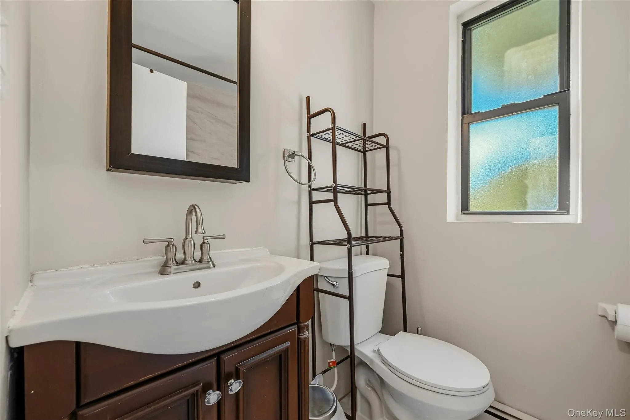 5 Oakdale Manor, Ramapo, NY, 1 Bedroom Bedrooms, 4 Rooms Rooms,1 BathroomBathrooms,Residential,For Rent,Oakdale,0,1046910 5 Oakdale Manor, Ramapo, NY, 1 Bedroom Bedrooms, 4 Rooms Rooms,1 BathroomBathrooms,Residential,For Rent,Oakdale,0,1046910