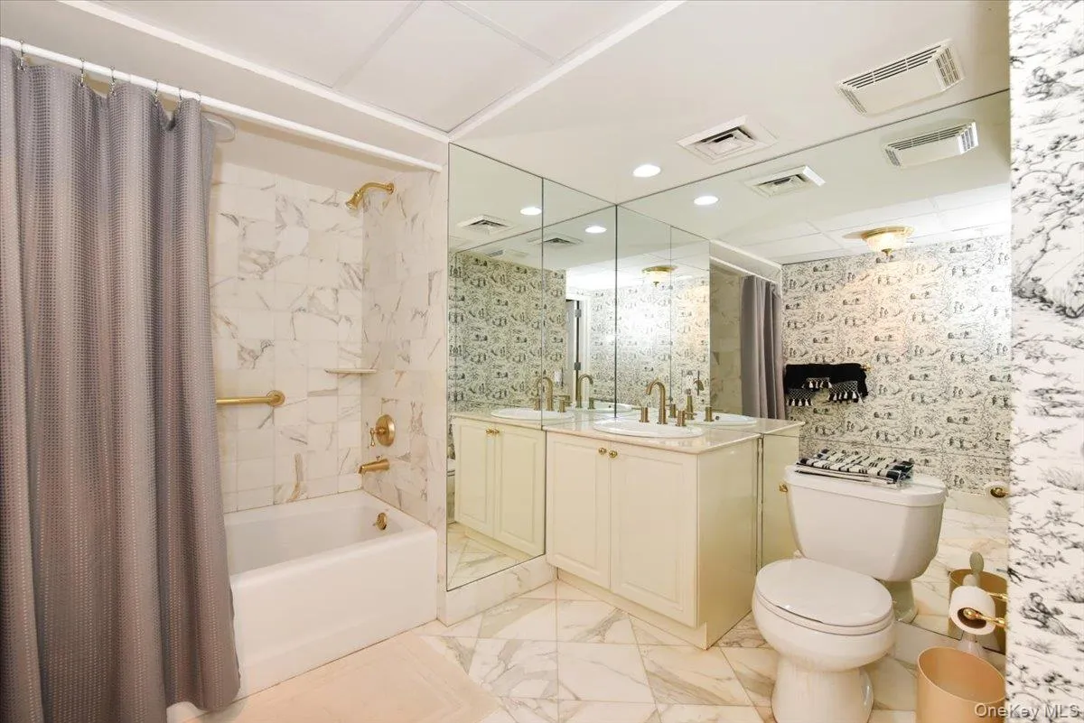 100 Harbor View Drive, North Hempstead, NY, 3 Bedrooms Bedrooms, 6 Rooms Rooms,2 BathroomsBathrooms,Residential,For Rent,Harbor View,0,1046915 100 Harbor View Drive, North Hempstead, NY, 3 Bedrooms Bedrooms, 6 Rooms Rooms,2 BathroomsBathrooms,Residential,For Rent,Harbor View,0,1046915