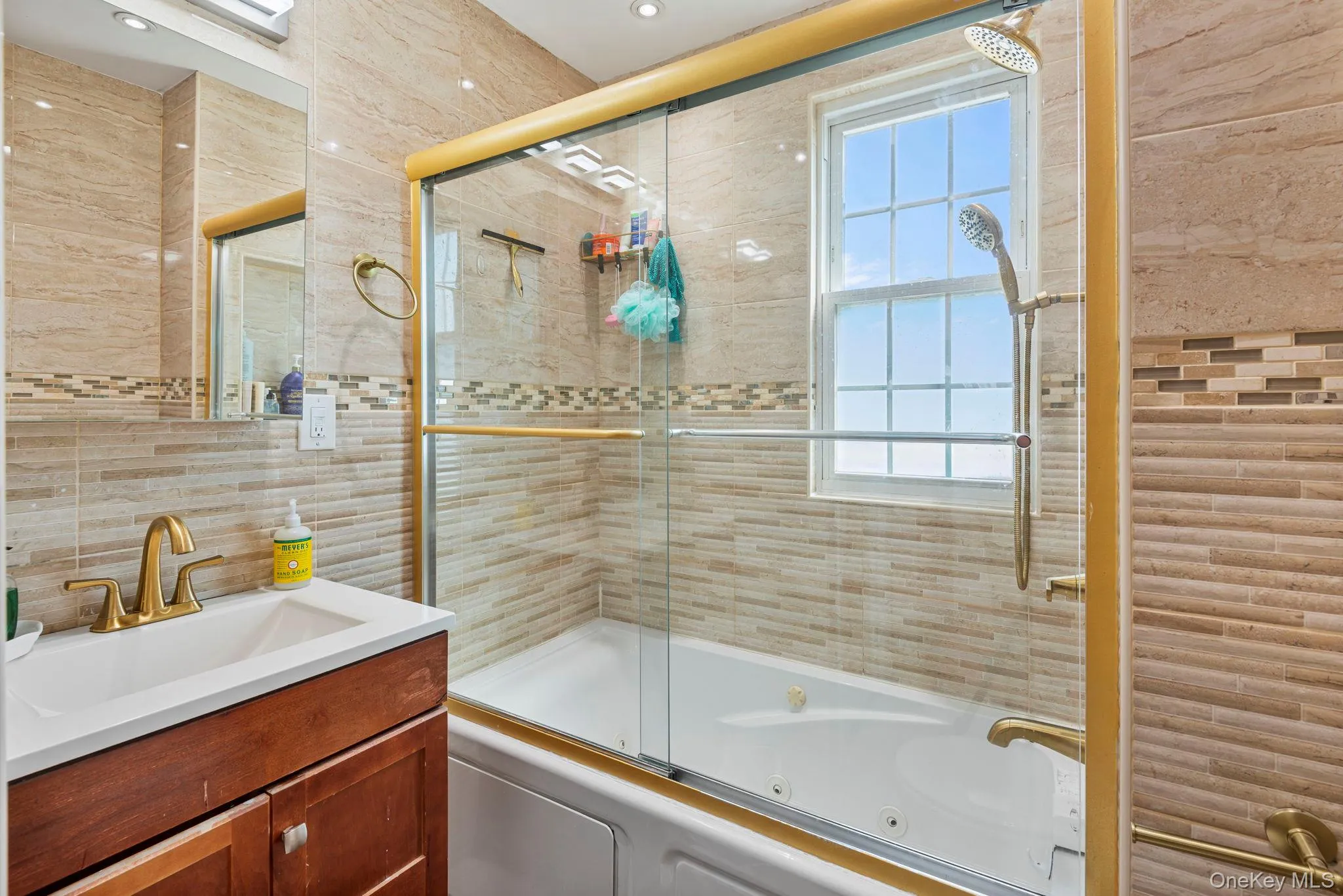121-36 7th Avenue, New York, NY, 3 Bedrooms Bedrooms, 6 Rooms Rooms,2 BathroomsBathrooms,Residential,For Rent,7th,0,1046918 121-36 7th Avenue, New York, NY, 3 Bedrooms Bedrooms, 6 Rooms Rooms,2 BathroomsBathrooms,Residential,For Rent,7th,0,1046918