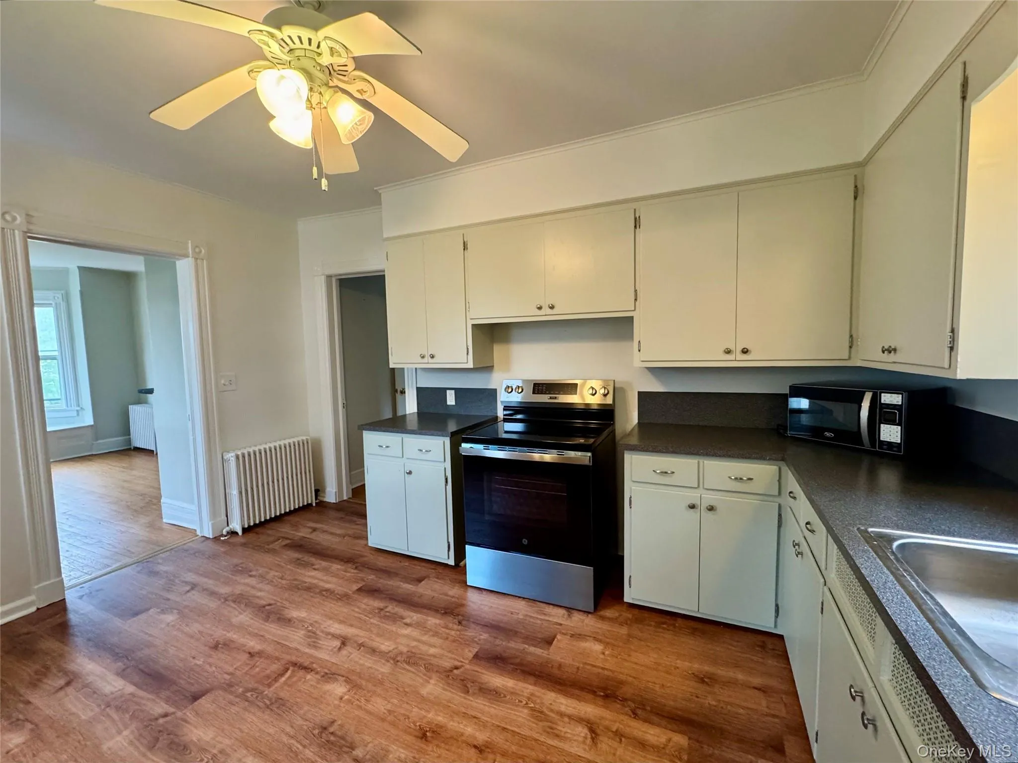 51970 Route 25, Southold, NY, 4 Bedrooms Bedrooms, 8 Rooms Rooms,1 BathroomBathrooms,Residential Lease,For Rent,Route 25,0,1046920 51970 Route 25, Southold, NY, 4 Bedrooms Bedrooms, 8 Rooms Rooms,1 BathroomBathrooms,Residential Lease,For Rent,Route 25,0,1046920