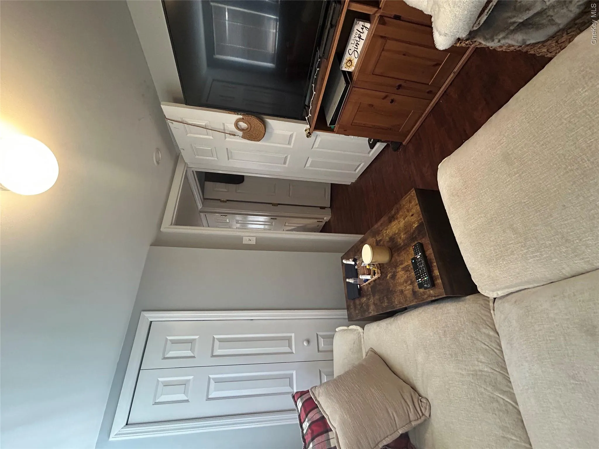 70 Oswego Avenue, Long Beach, NY, 2 Bedrooms Bedrooms, 3 Rooms Rooms,1 BathroomBathrooms,Residential Lease,For Rent,Oswego,0,1046923 70 Oswego Avenue, Long Beach, NY, 2 Bedrooms Bedrooms, 3 Rooms Rooms,1 BathroomBathrooms,Residential Lease,For Rent,Oswego,0,1046923