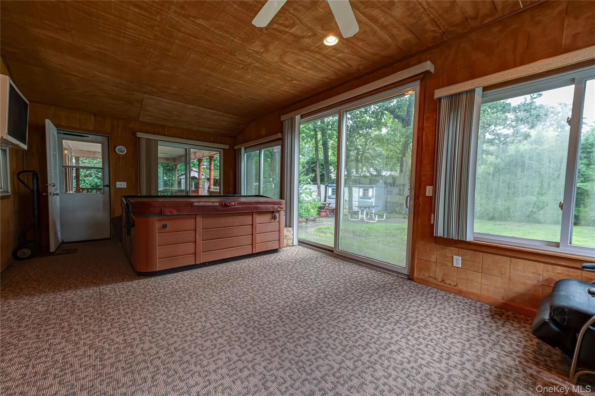15 Longhorn Lane, Brookhaven, NY, 3 Bedrooms Bedrooms, 8 Rooms Rooms,1 BathroomBathrooms,Residential,For Rent,Longhorn,0,1046924 15 Longhorn Lane, Brookhaven, NY, 3 Bedrooms Bedrooms, 8 Rooms Rooms,1 BathroomBathrooms,Residential,For Rent,Longhorn,0,1046924