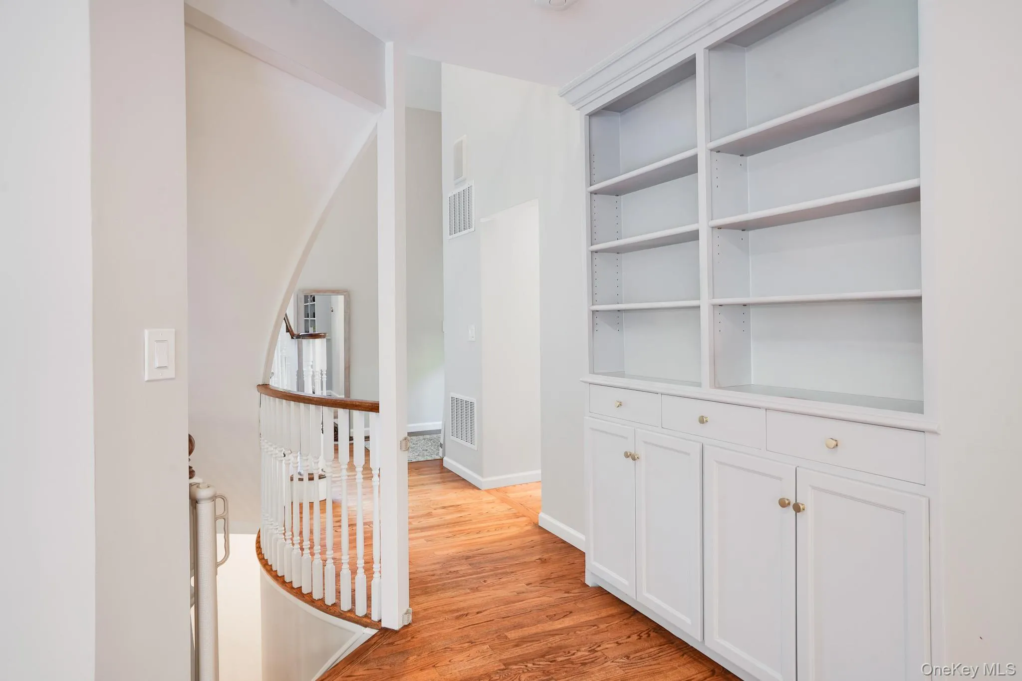 3 Lewiston Court, Ossining, NY, 3 Bedrooms Bedrooms, 8 Rooms Rooms,2 BathroomsBathrooms,Residential,For Rent,Lewiston,0,1046925 3 Lewiston Court, Ossining, NY, 3 Bedrooms Bedrooms, 8 Rooms Rooms,2 BathroomsBathrooms,Residential,For Rent,Lewiston,0,1046925