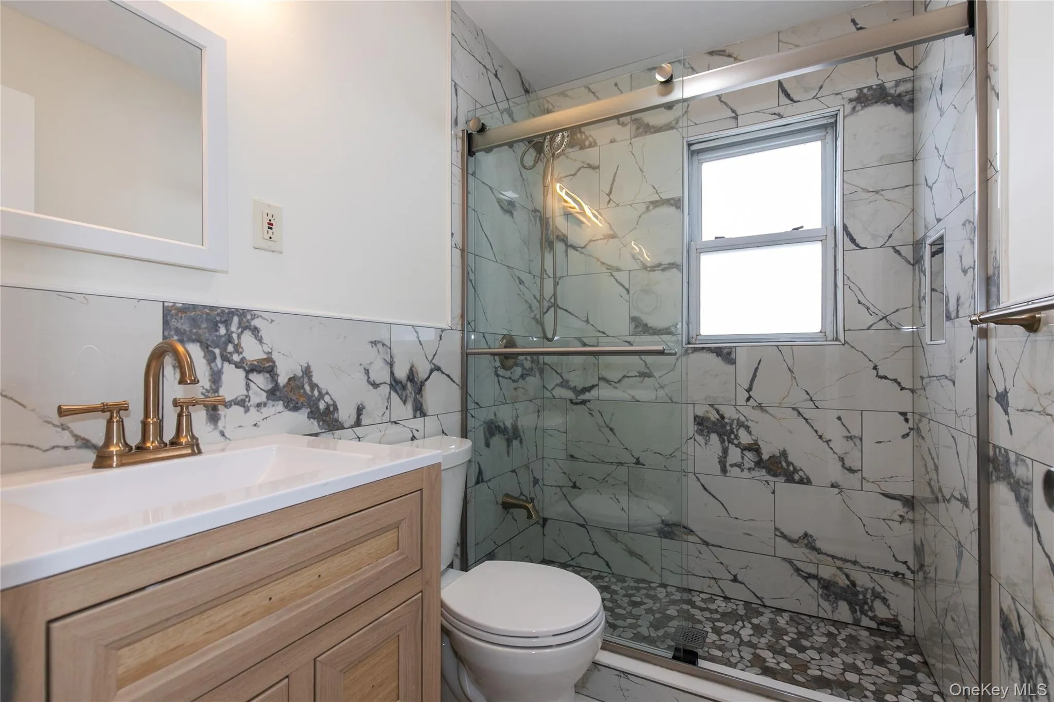 529 7th Avenue, North Hempstead, NY, 6 Bedrooms Bedrooms, 11 Rooms Rooms,2 BathroomsBathrooms,Residential,For Rent,7th,0,1046926 529 7th Avenue, North Hempstead, NY, 6 Bedrooms Bedrooms, 11 Rooms Rooms,2 BathroomsBathrooms,Residential,For Rent,7th,0,1046926